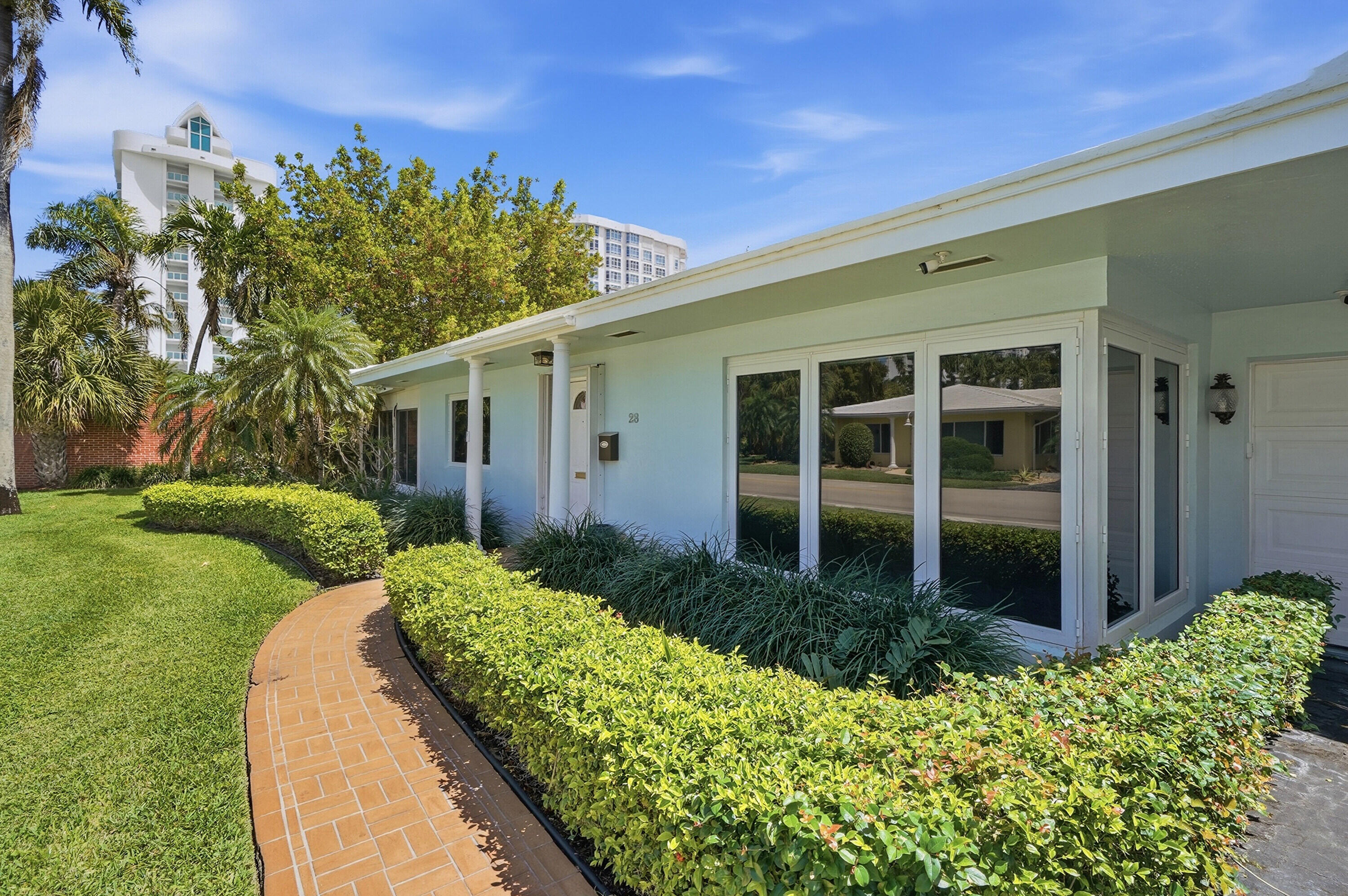 PALM CLUB CO-OP - Residential