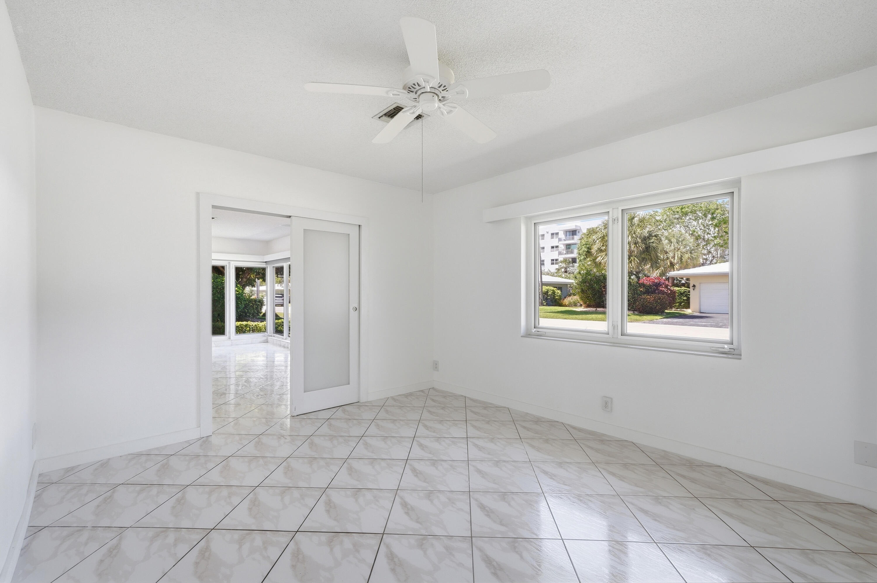 PALM CLUB CO-OP - Residential