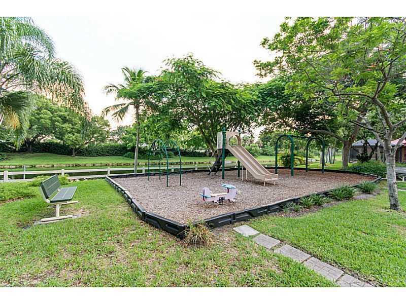 Jacaranda Prcl 252 - Residential Lease