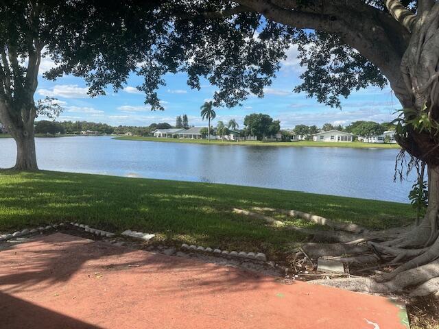 Beautifully updated home with a brand-new 2024 roof, fully remodeled 2024 kitchen, new 2024 appliances, and modern 2024 bathrooms. The unit offers a quiet, peaceful setting with a gorgeous, paradise-like view that truly makes it feel special.