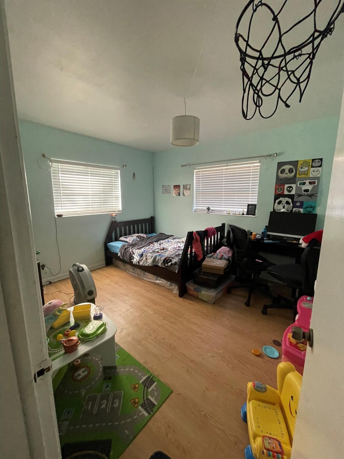 KIMBERLY VILLAGE - Residential