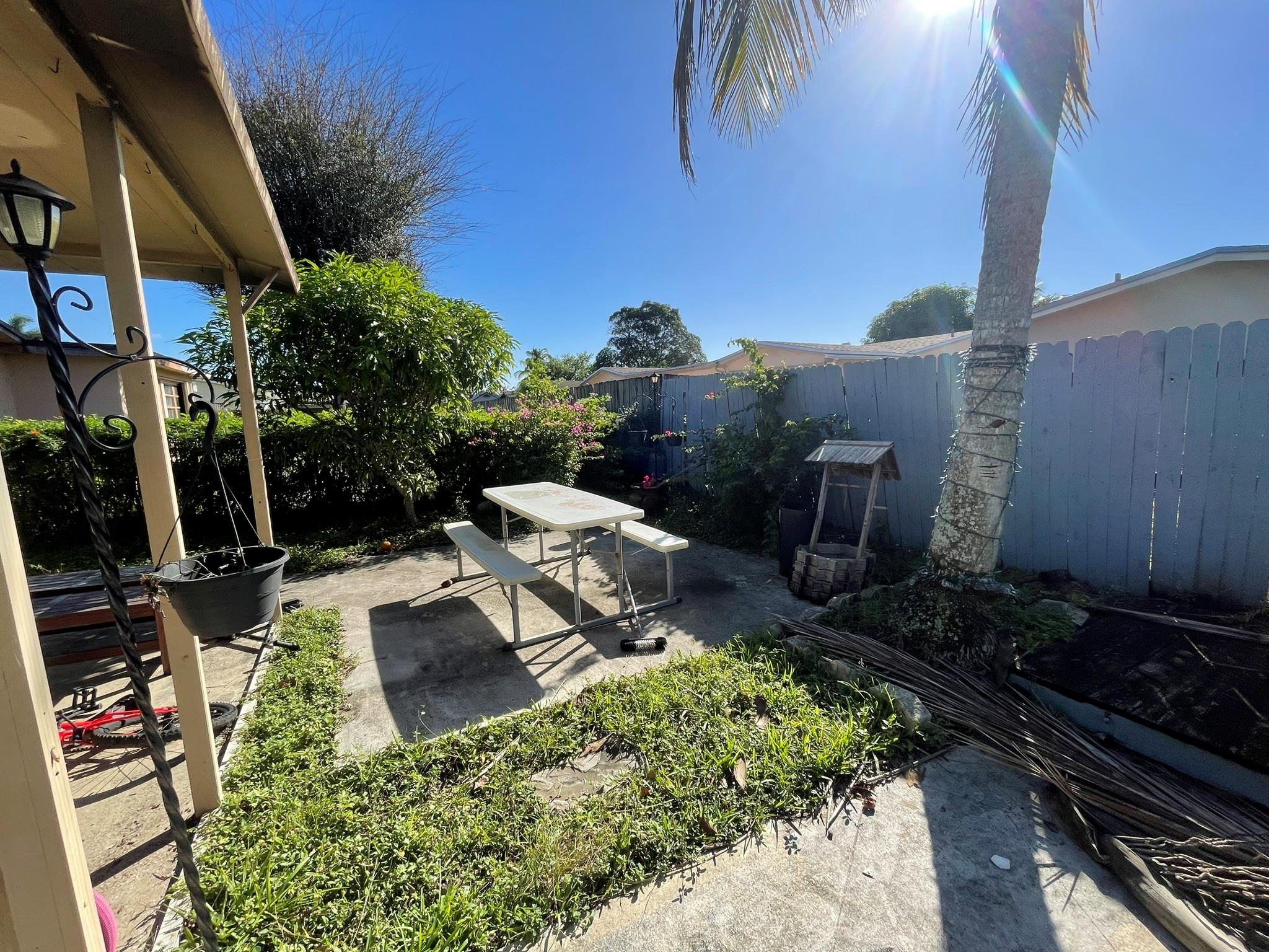 KIMBERLY VILLAGE - Residential
