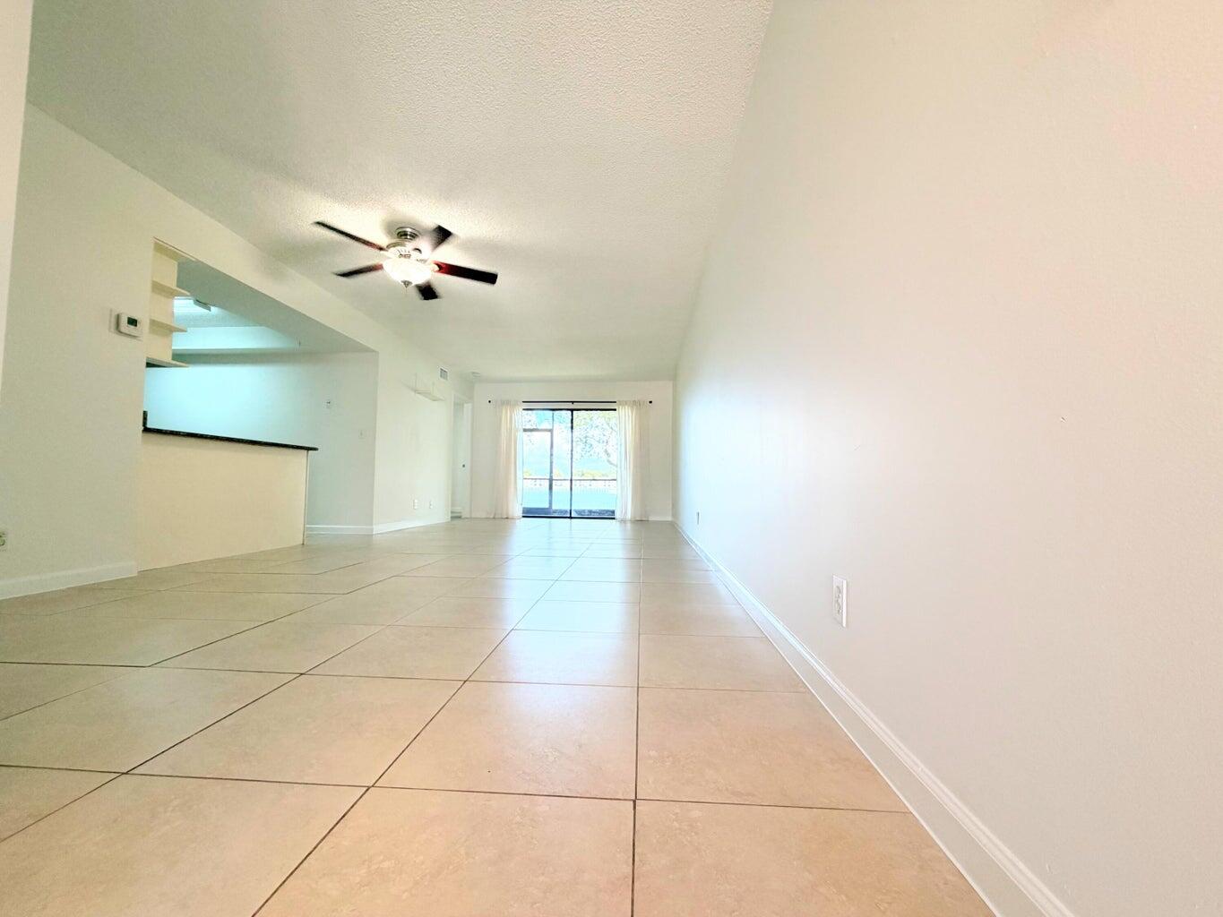LAKE WINDWOOD CONDO / WINDWOOD - Residential Lease