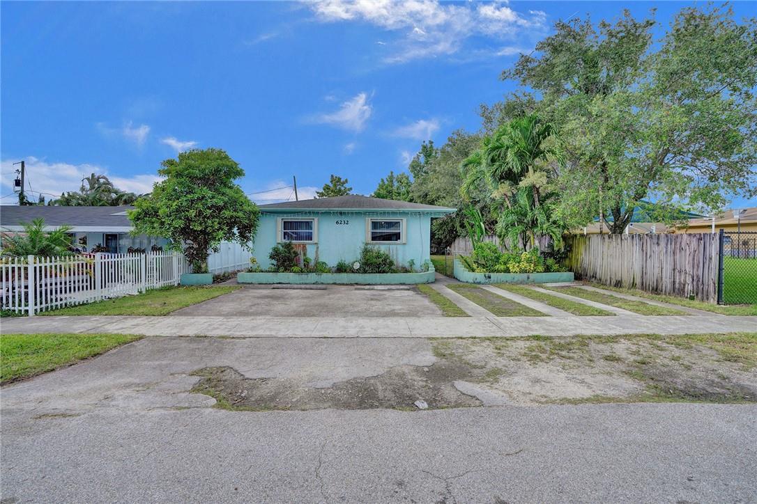 Beverly Park 25-44 B - Residential
