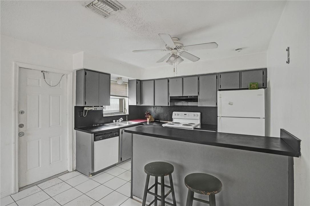 Beverly Park 25-44 B - Residential