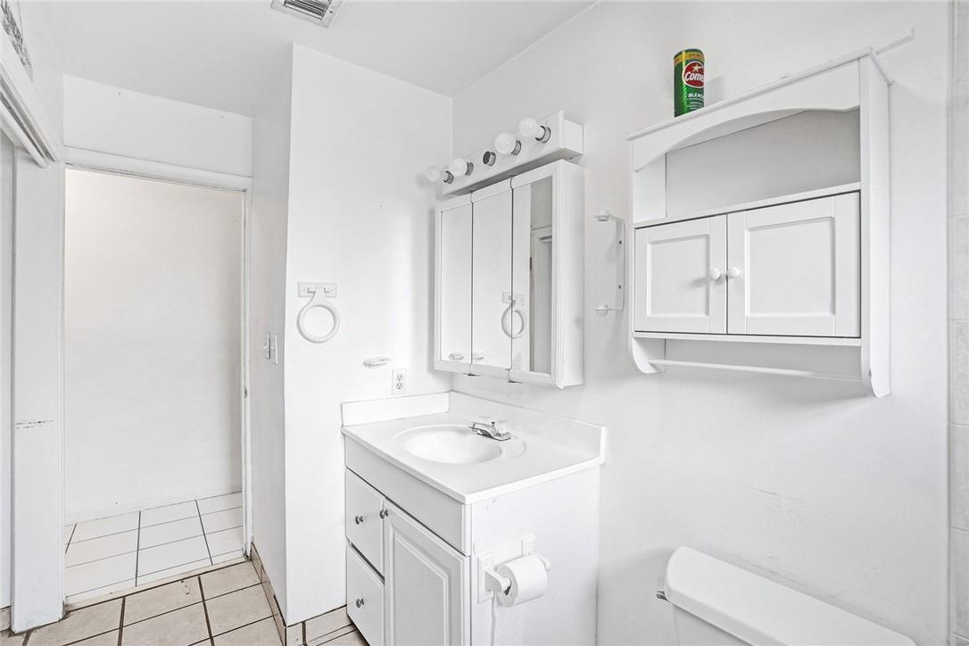 Beverly Park 25-44 B - Residential