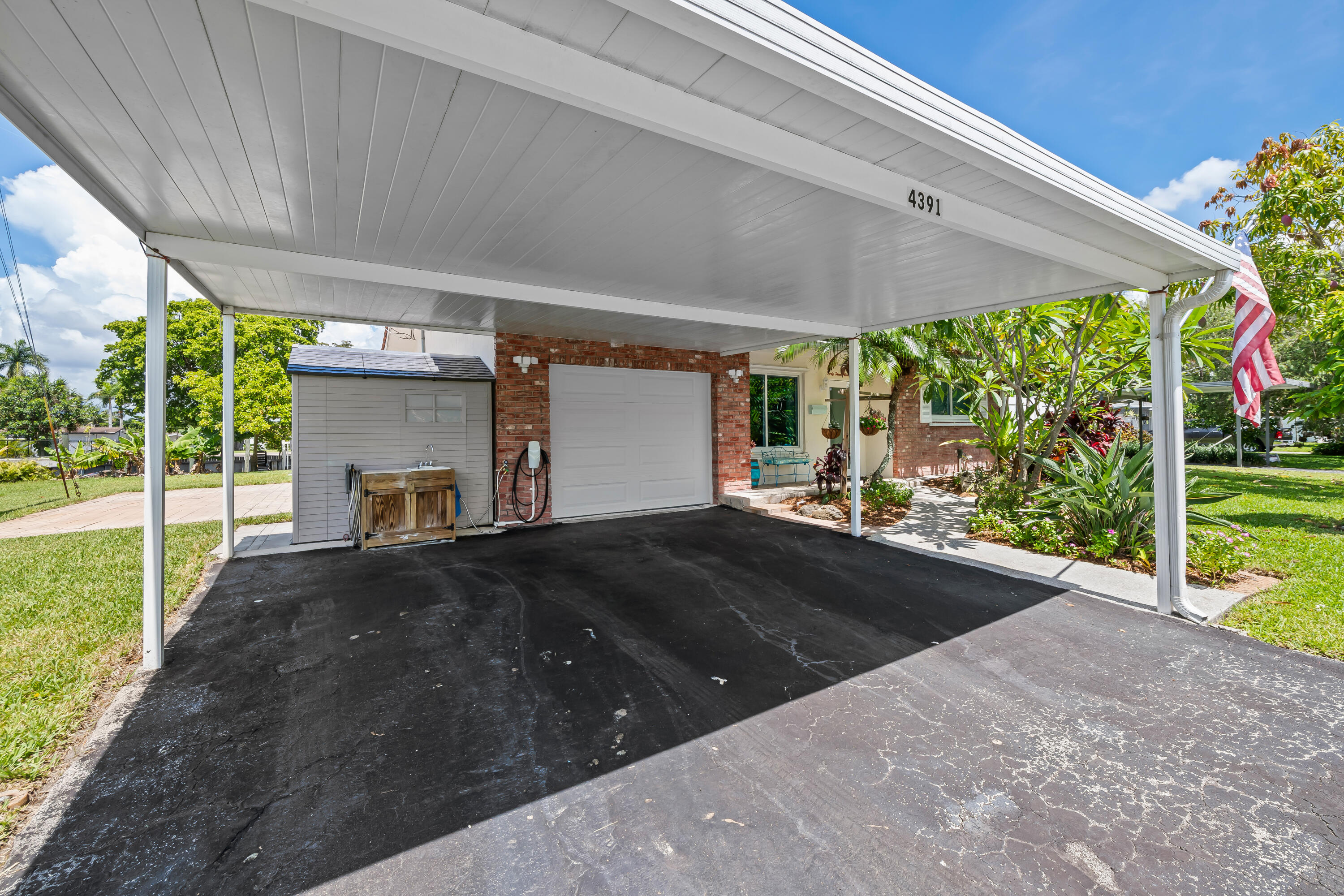 KOLENDA HOMESITES - Residential