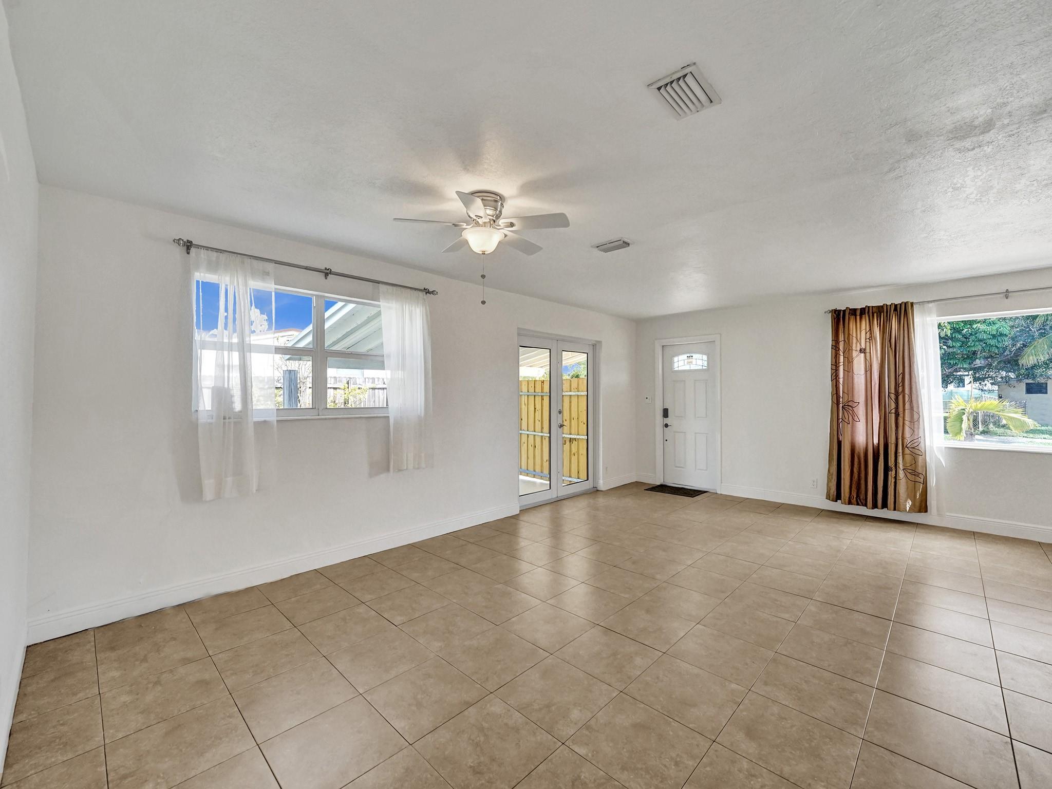 Collier Estates 4th Add 5 - Residential