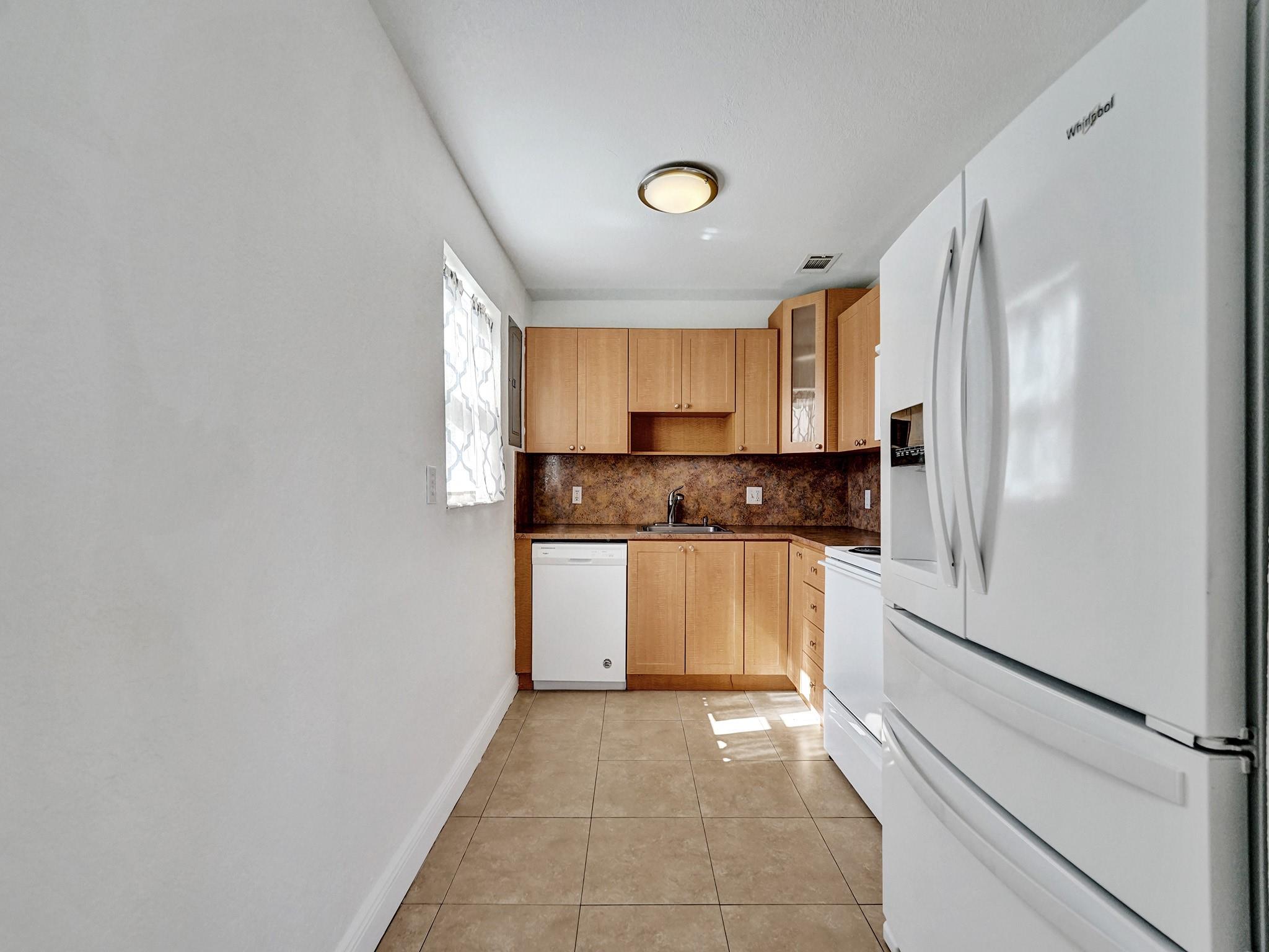 Collier Estates 4th Add 5 - Residential