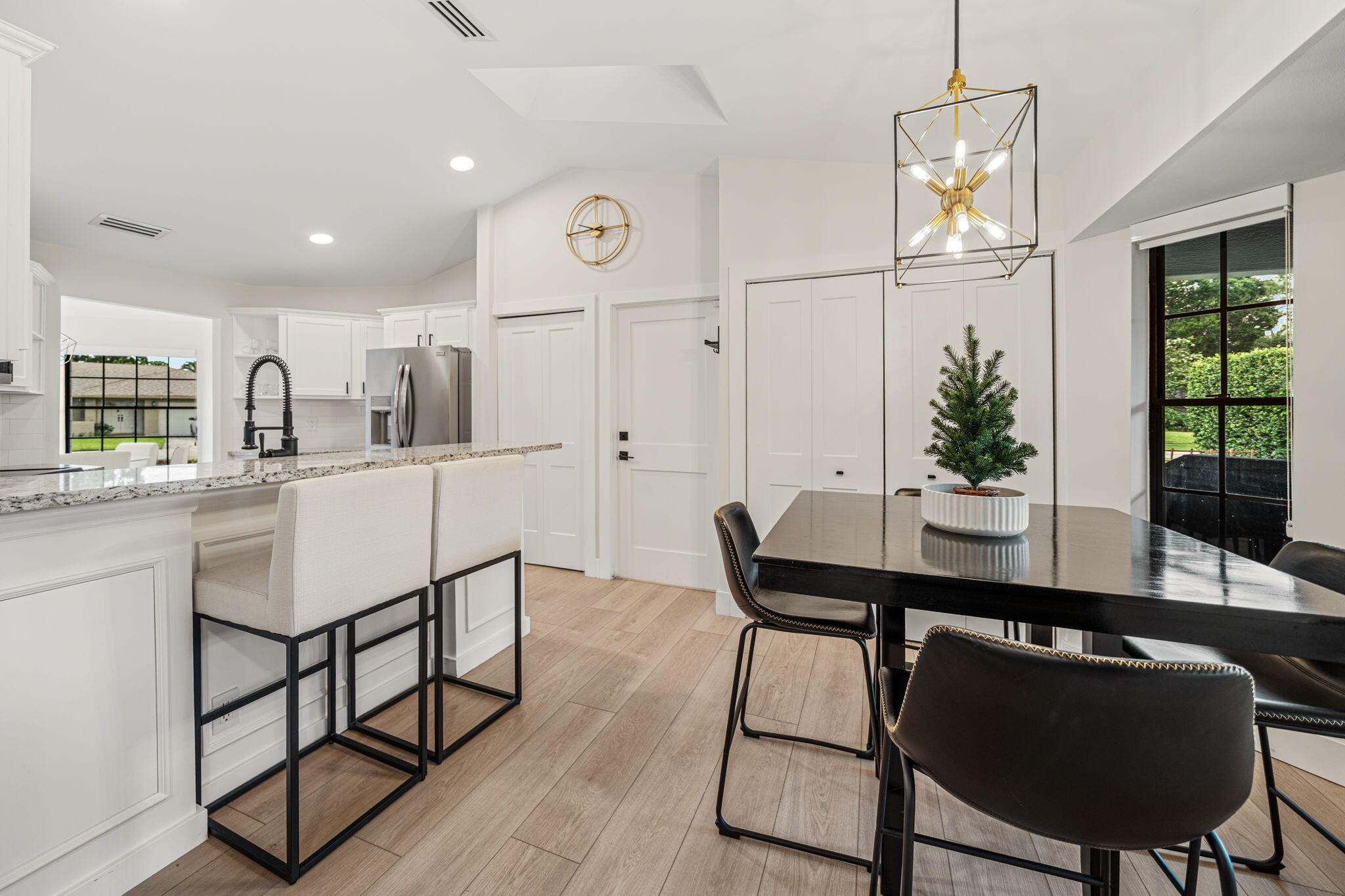 SUGAR POND MANOR OF WELLINGTON - Residential Lease
