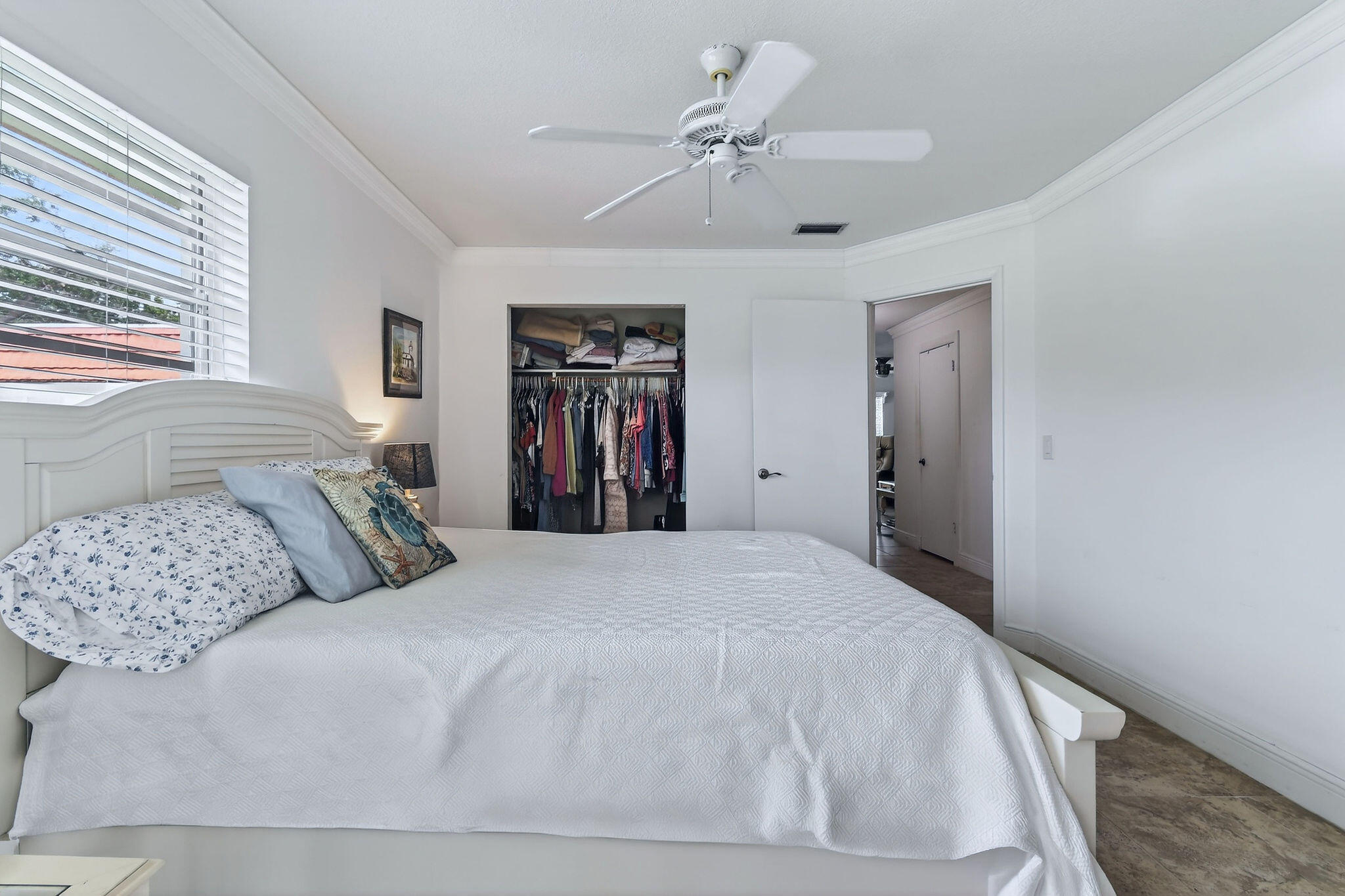 VISTA DEL LAGO CONDO - Residential