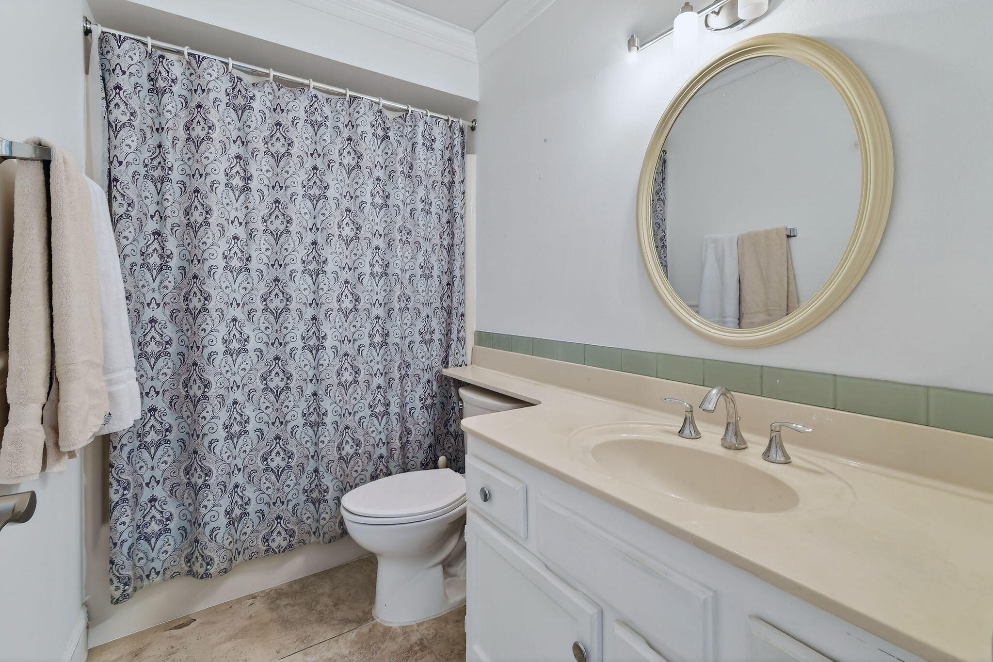 VISTA DEL LAGO CONDO - Residential