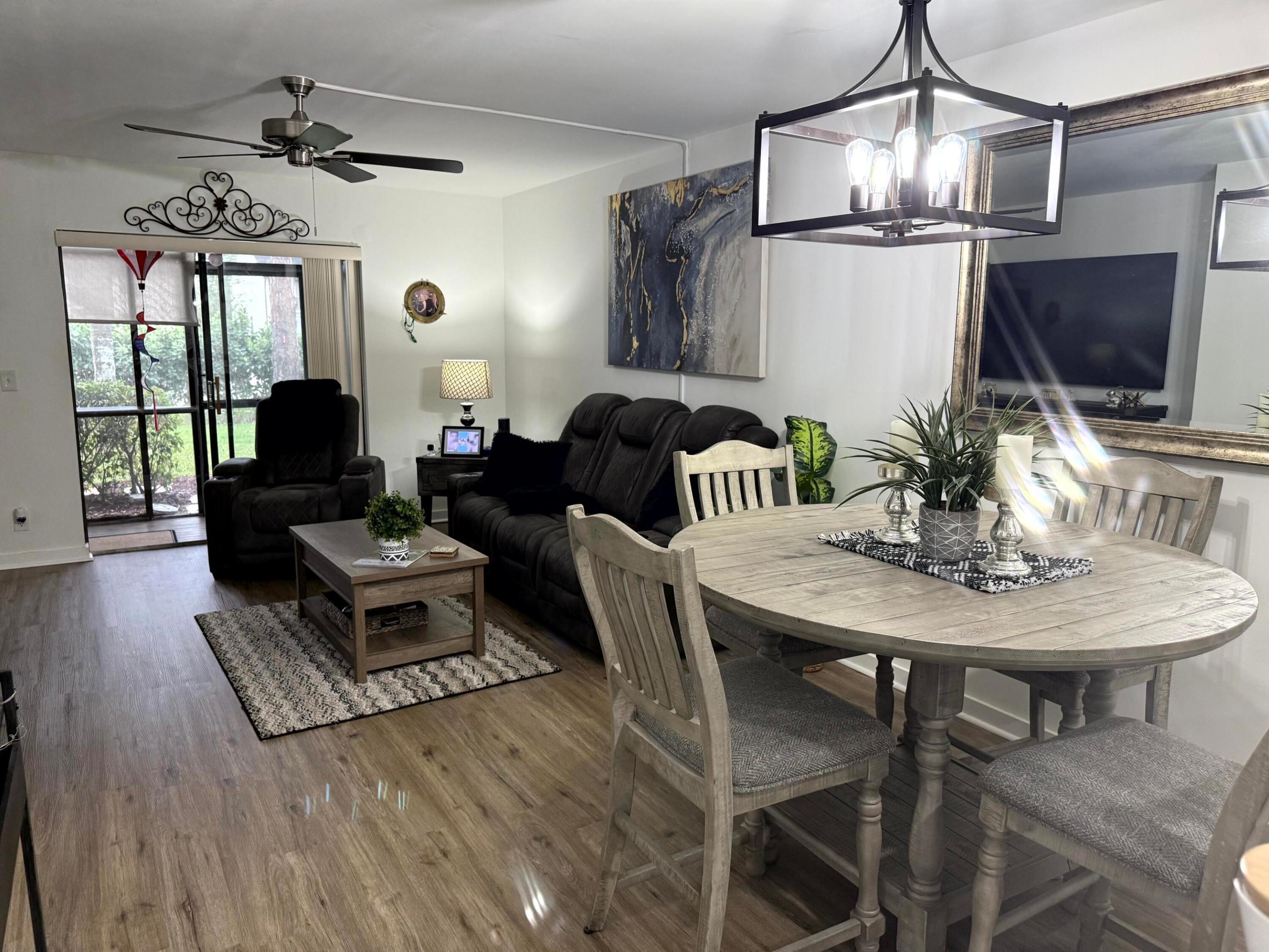 LUCERNE LAKES GOLF COLONY CONDOS - Residential
