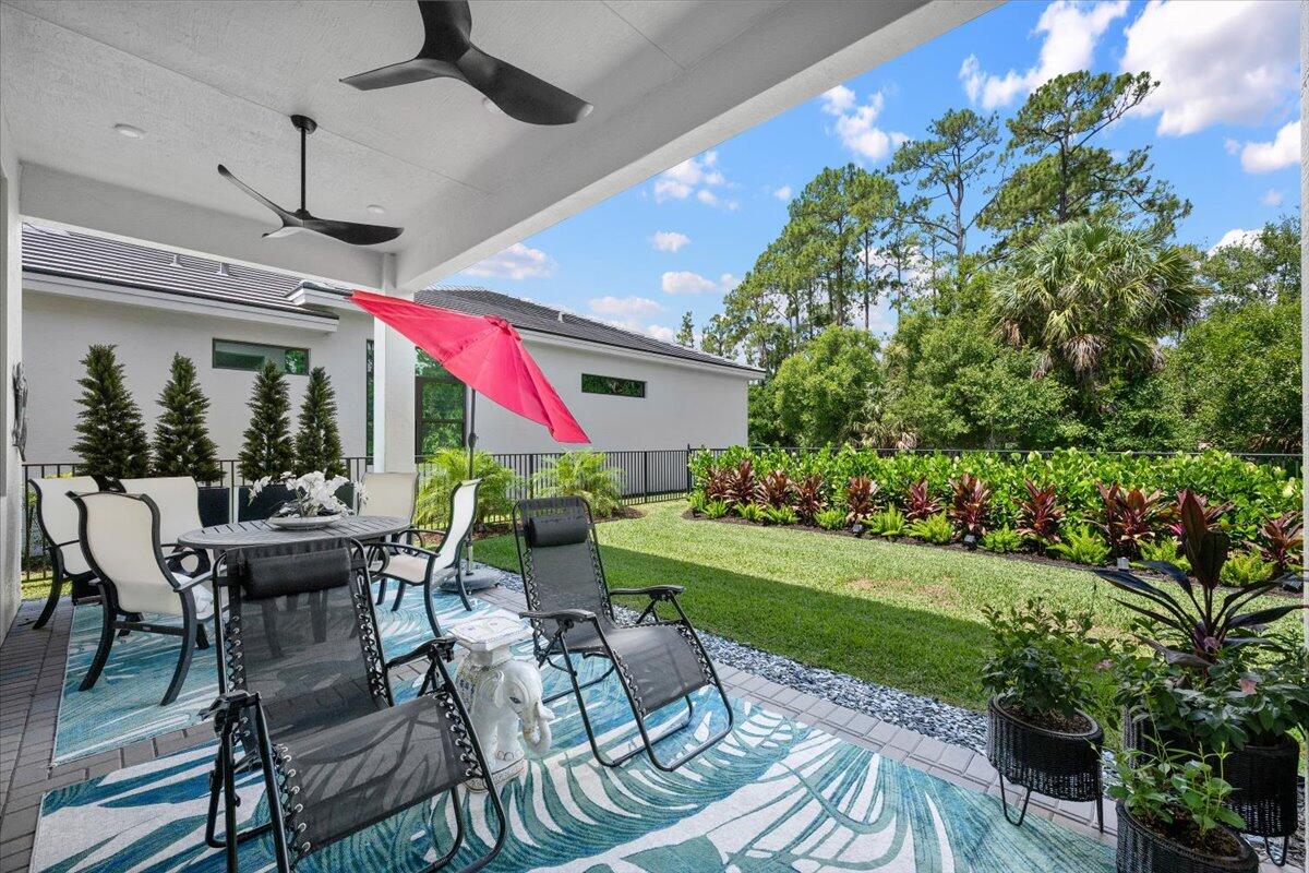 Cove Royale - Residential