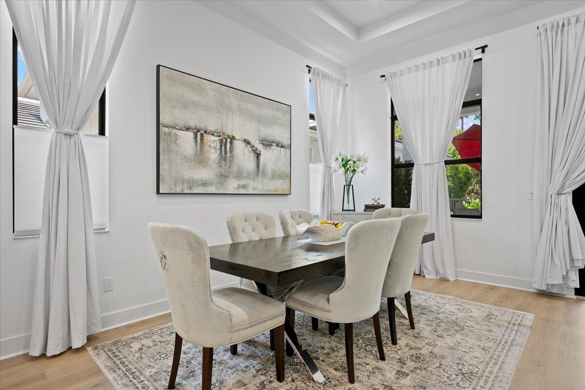 Cove Royale - Residential