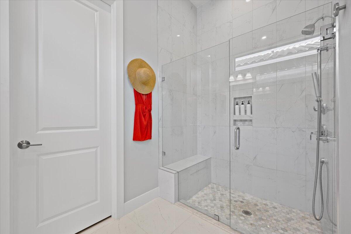Cove Royale - Residential