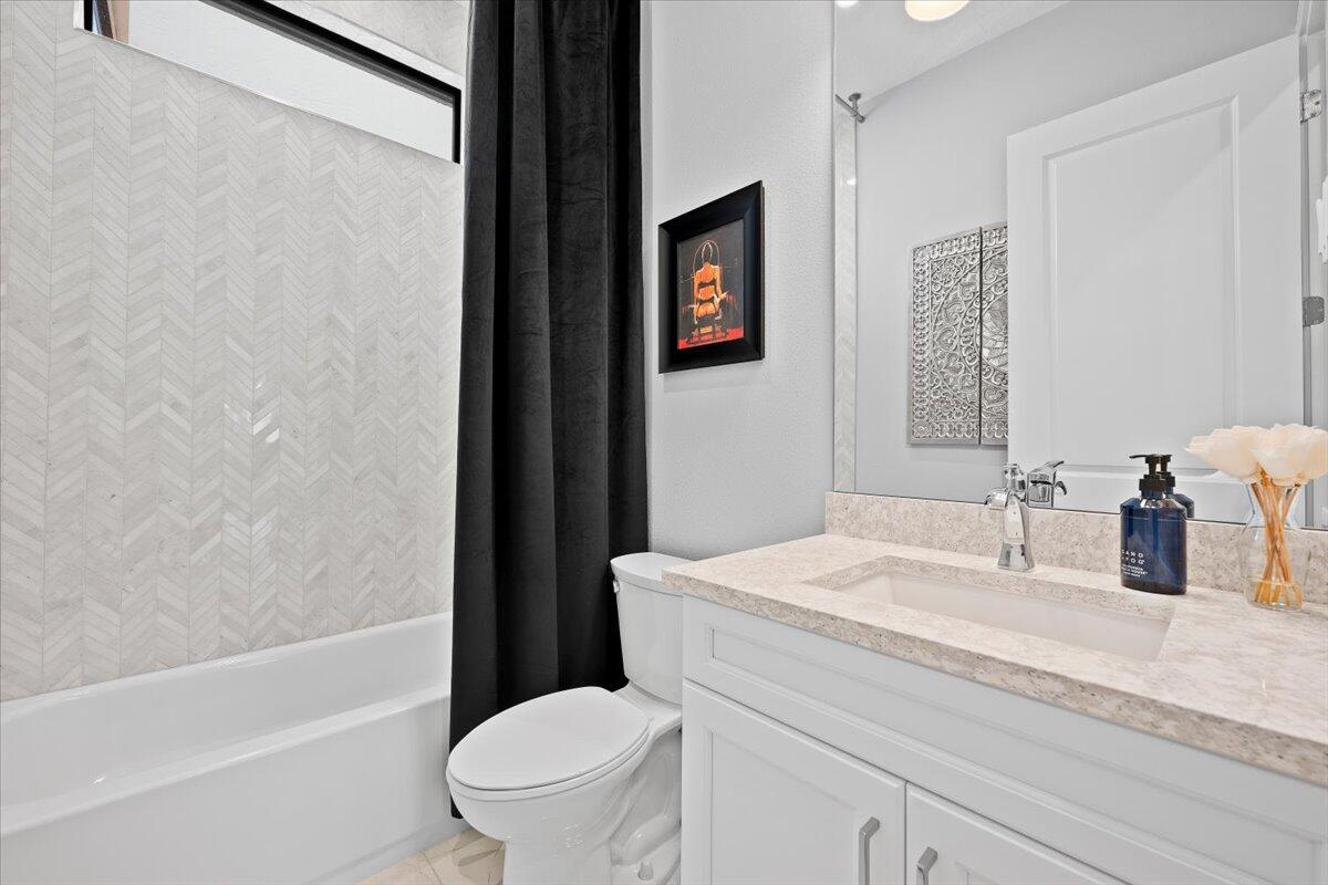 Cove Royale - Residential
