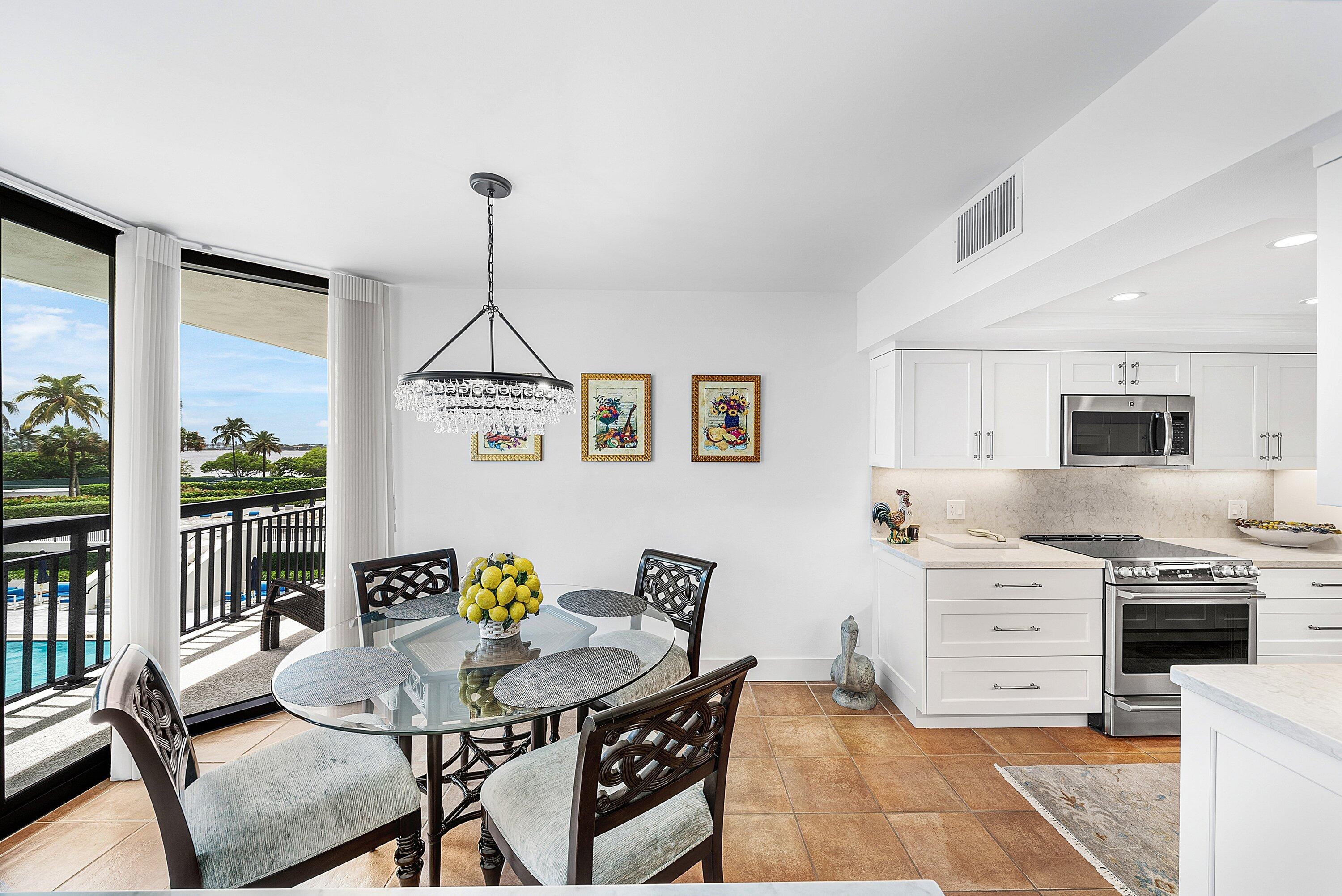 CARLTON PLACE CONDO - Residential