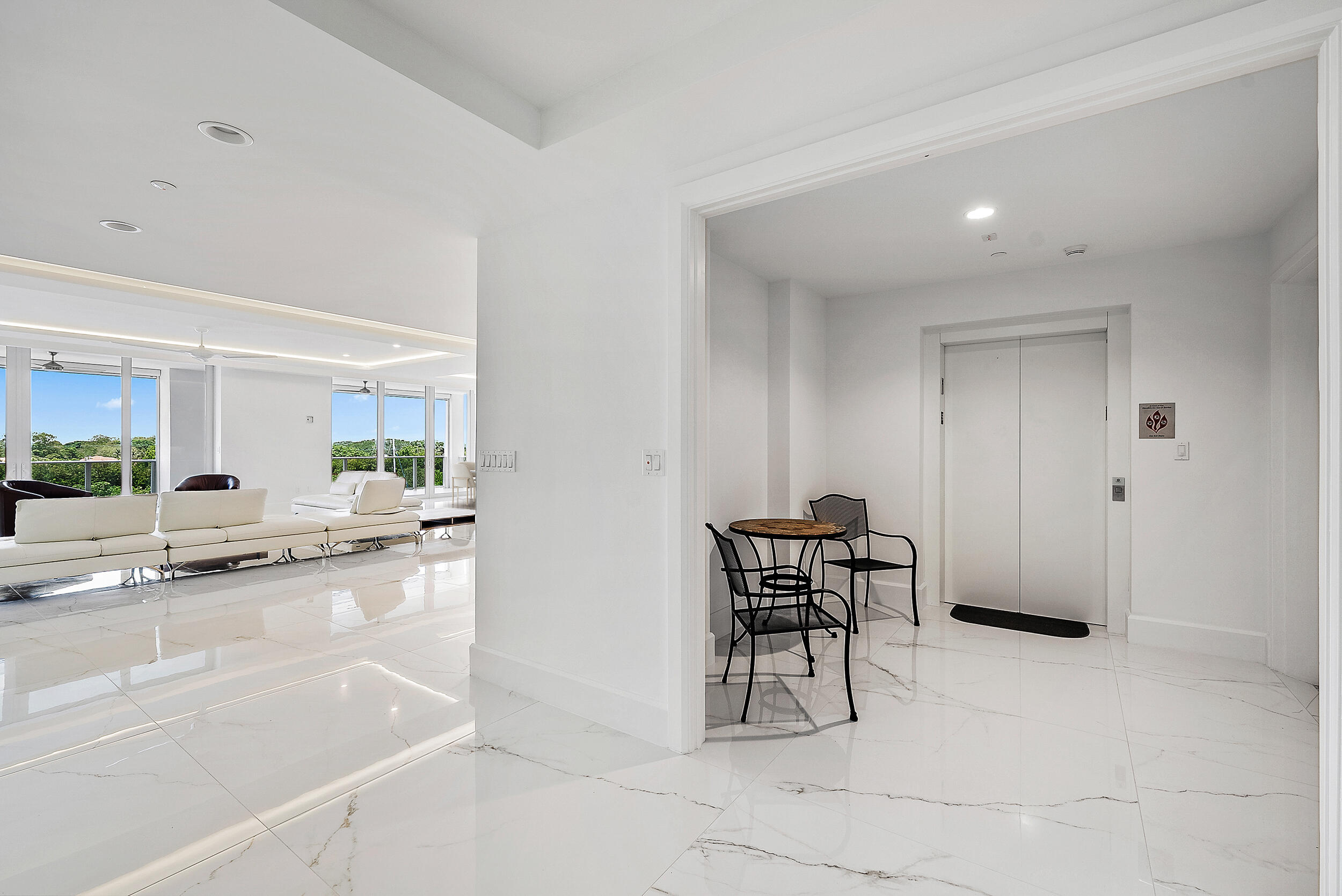 AZURE CONDO - Residential