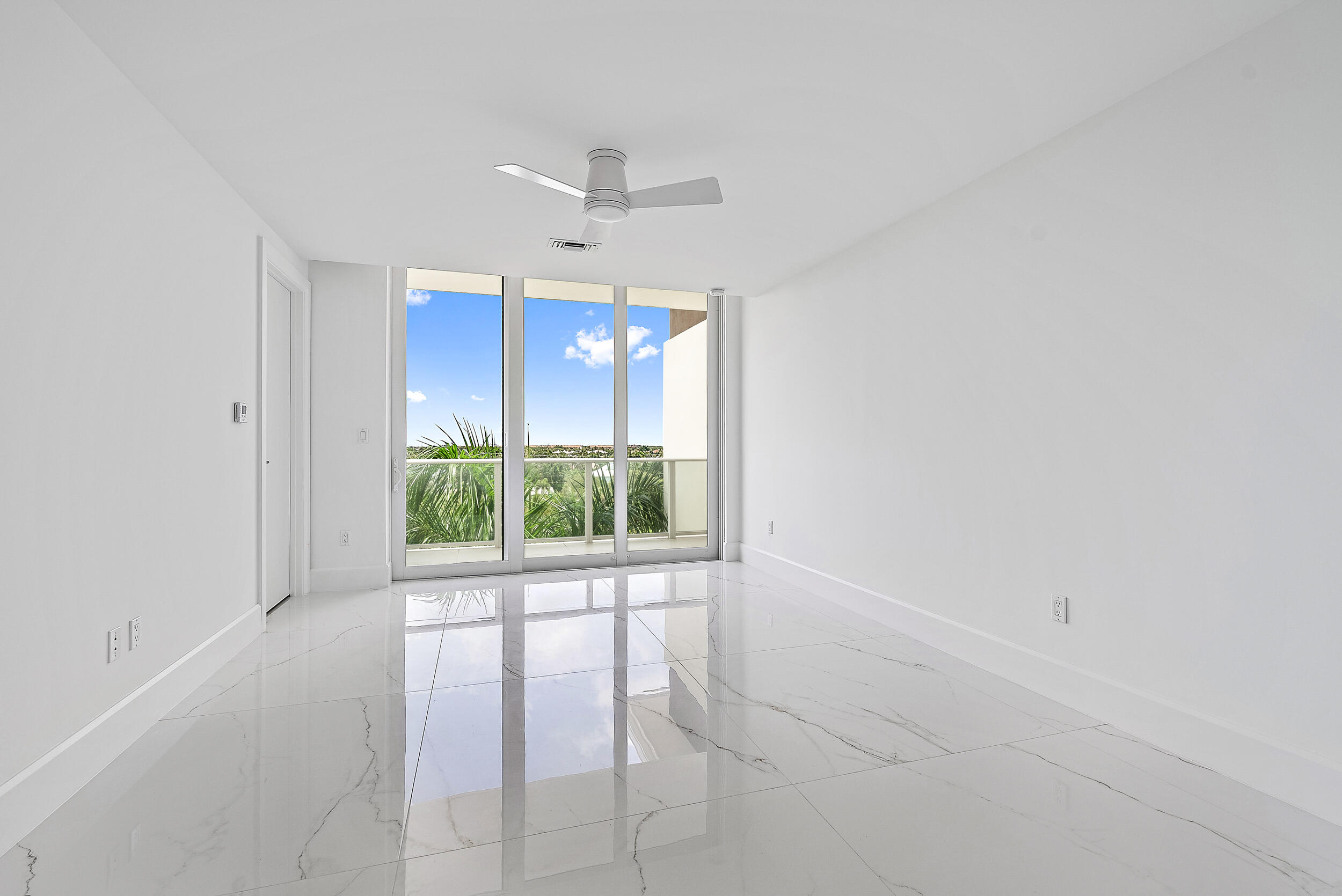 AZURE CONDO - Residential