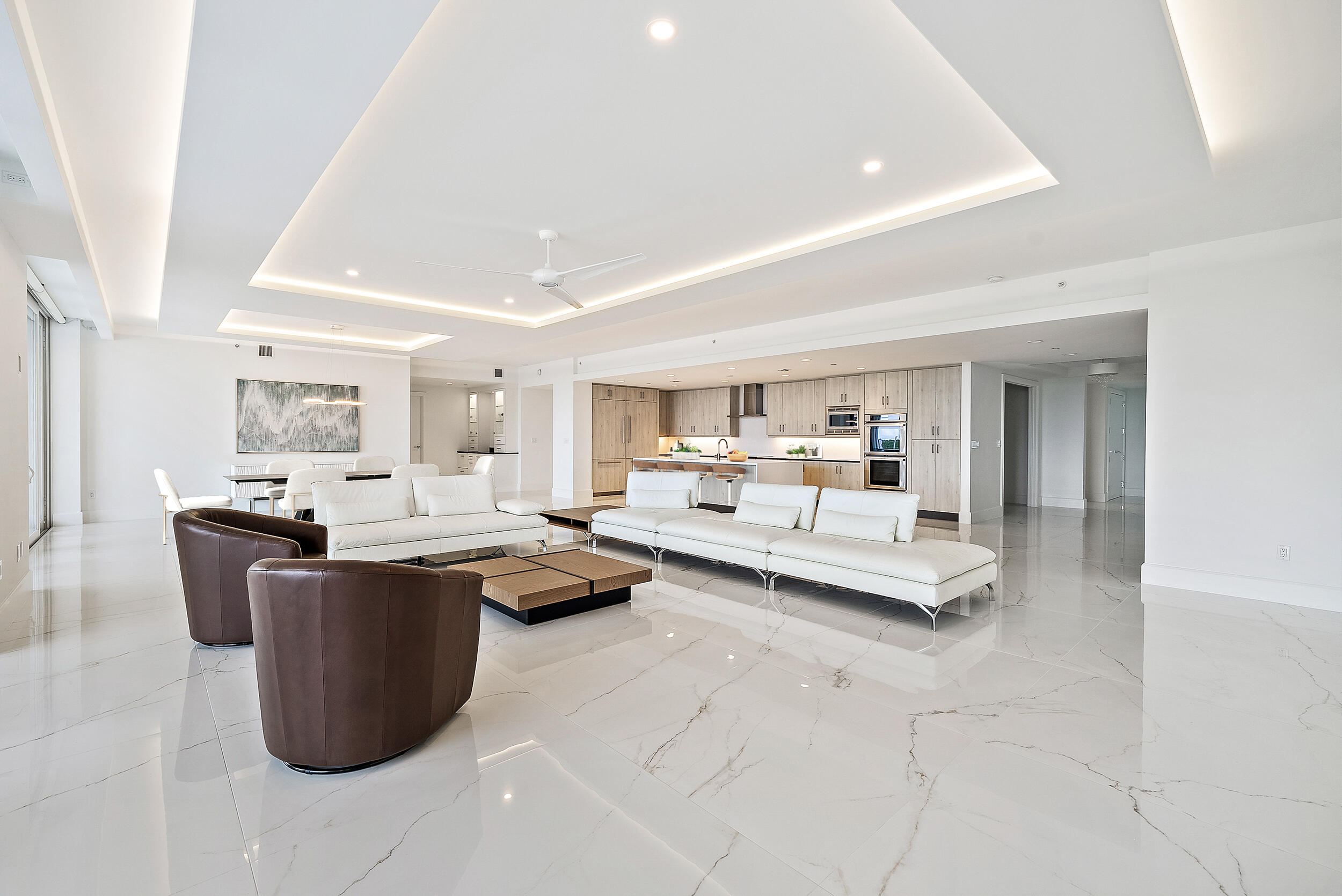 AZURE CONDO - Residential