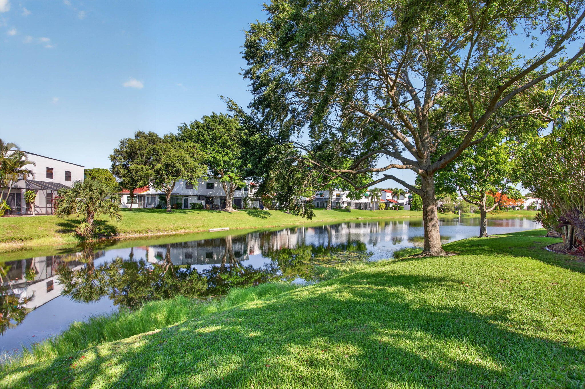 Deer Pointe - Residential