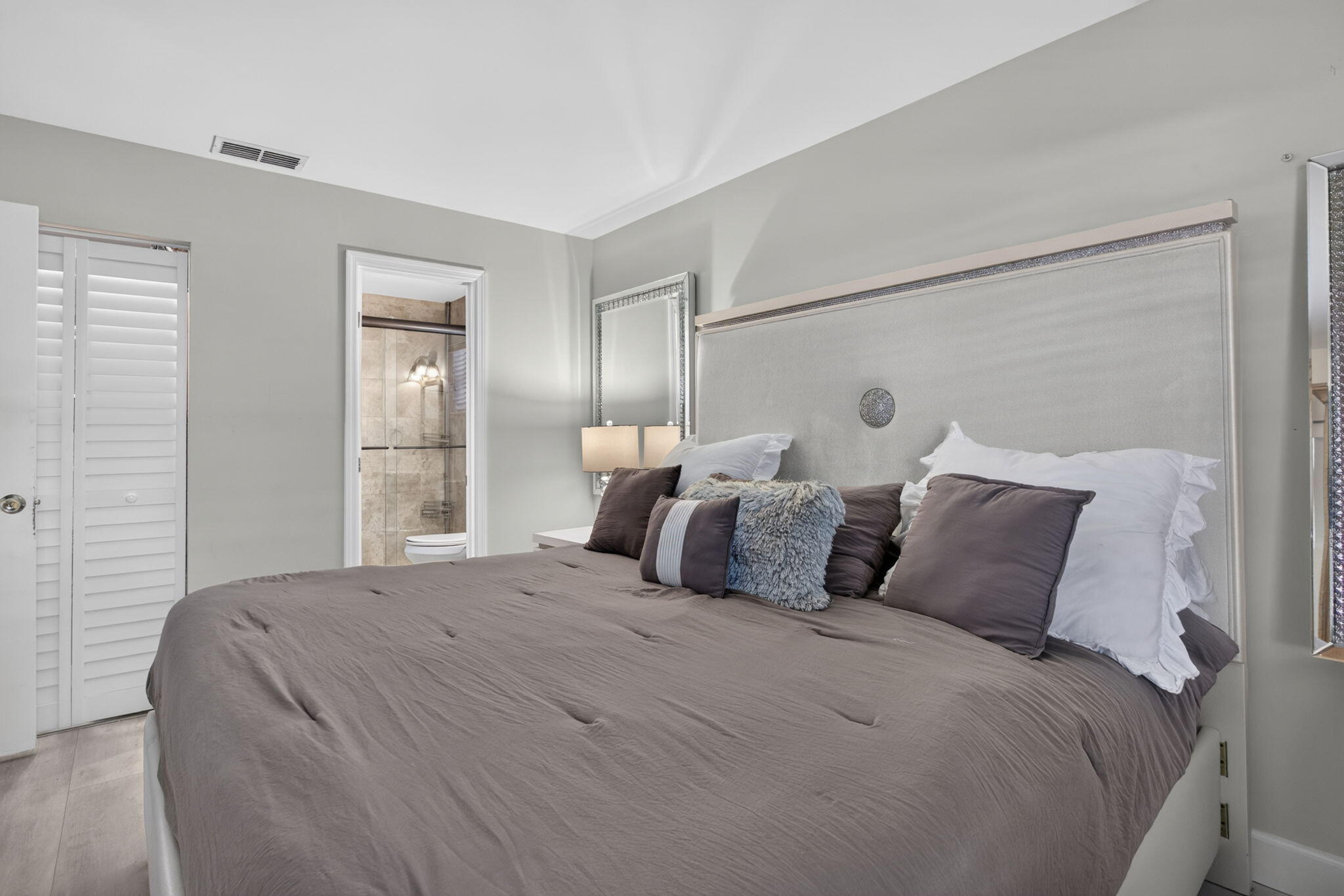 Deer Pointe - Residential
