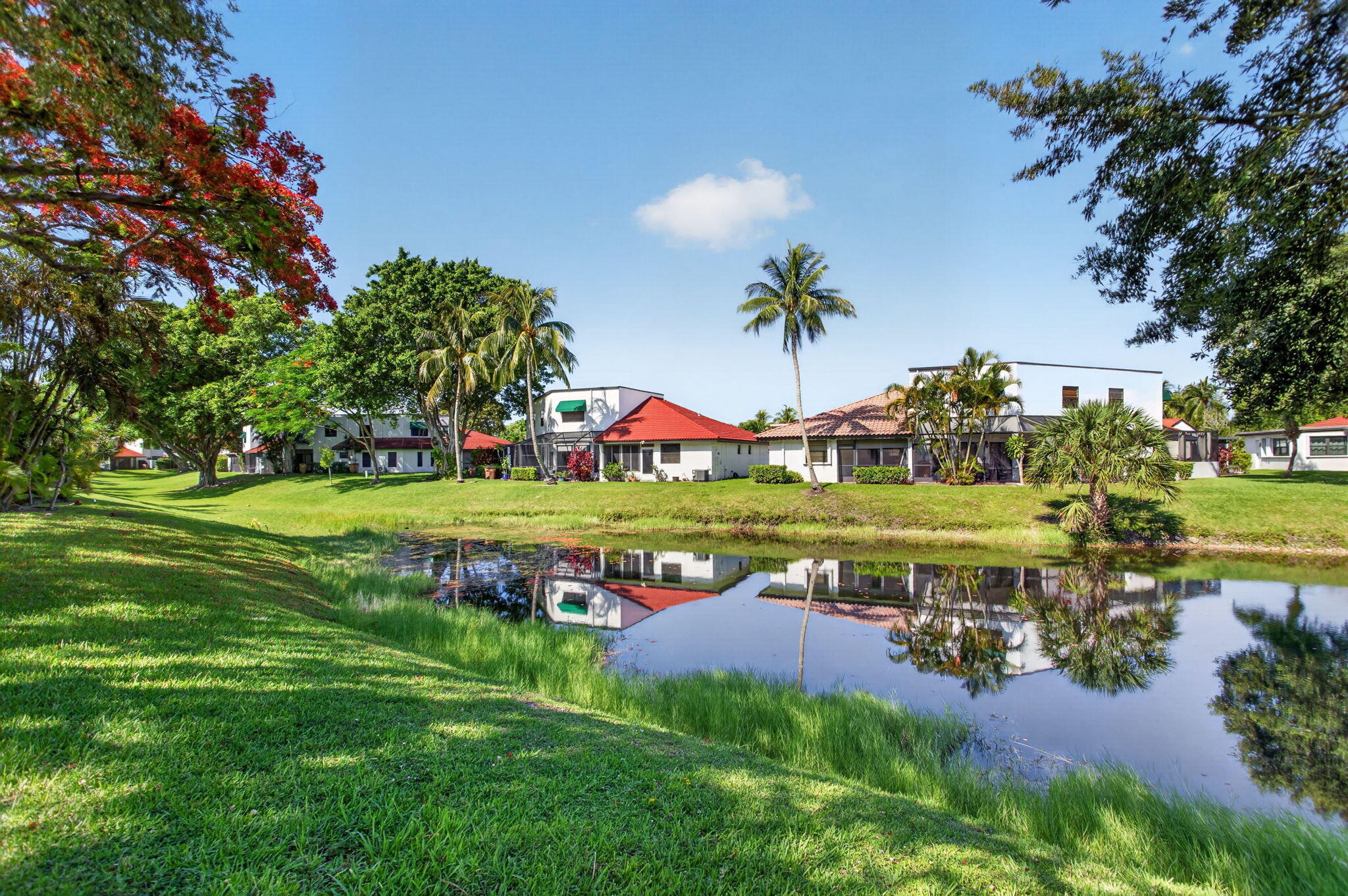 Deer Pointe - Residential