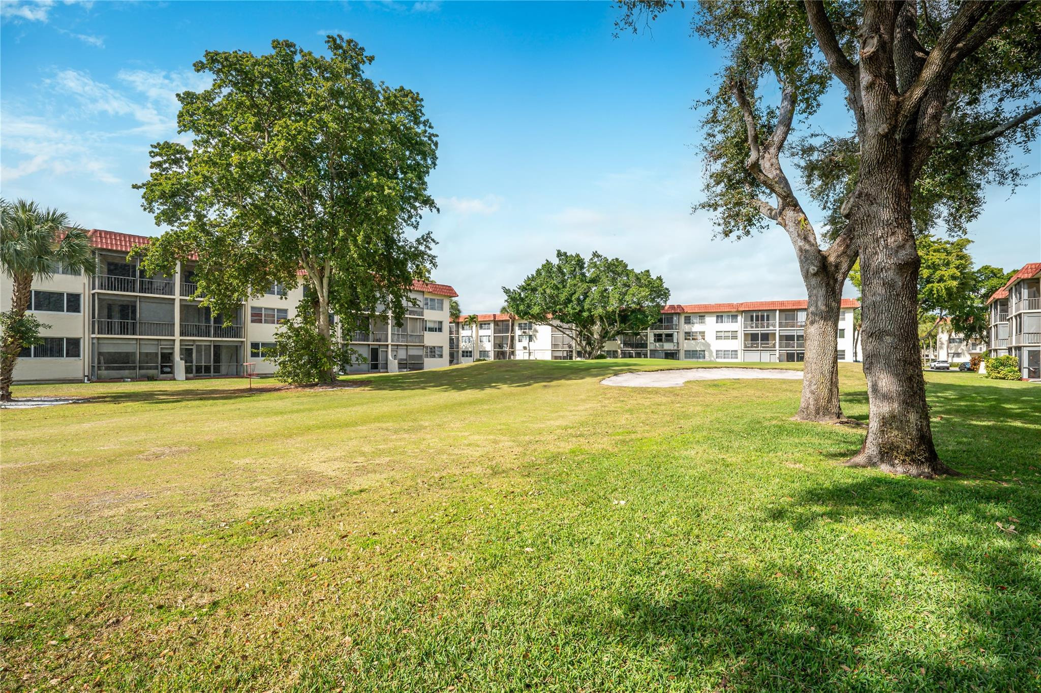 Hollybrook Golf & Tennis - Residential
