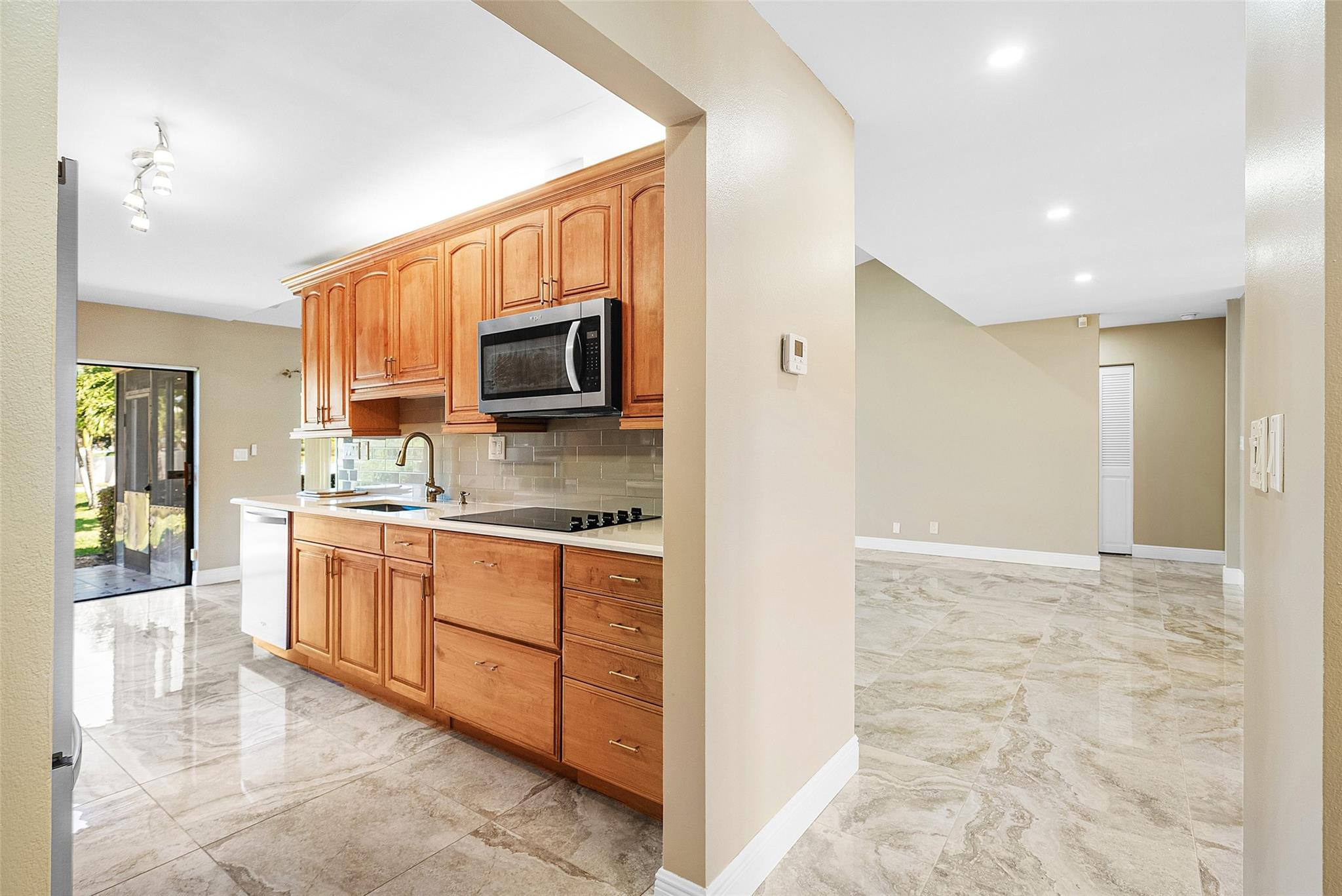 Camino Woods 02 - Residential