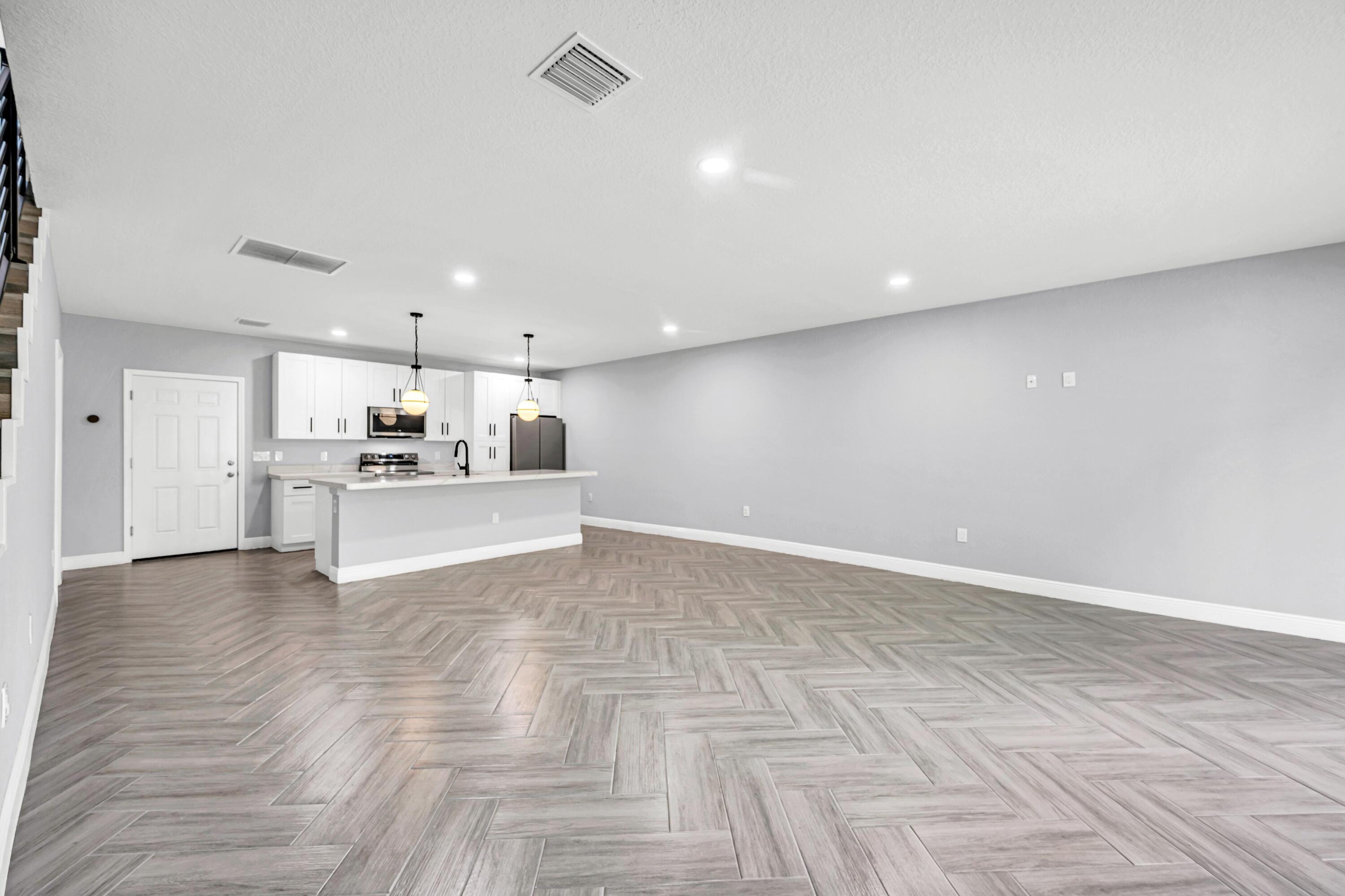 PROSPECT GARDENS - Residential Lease