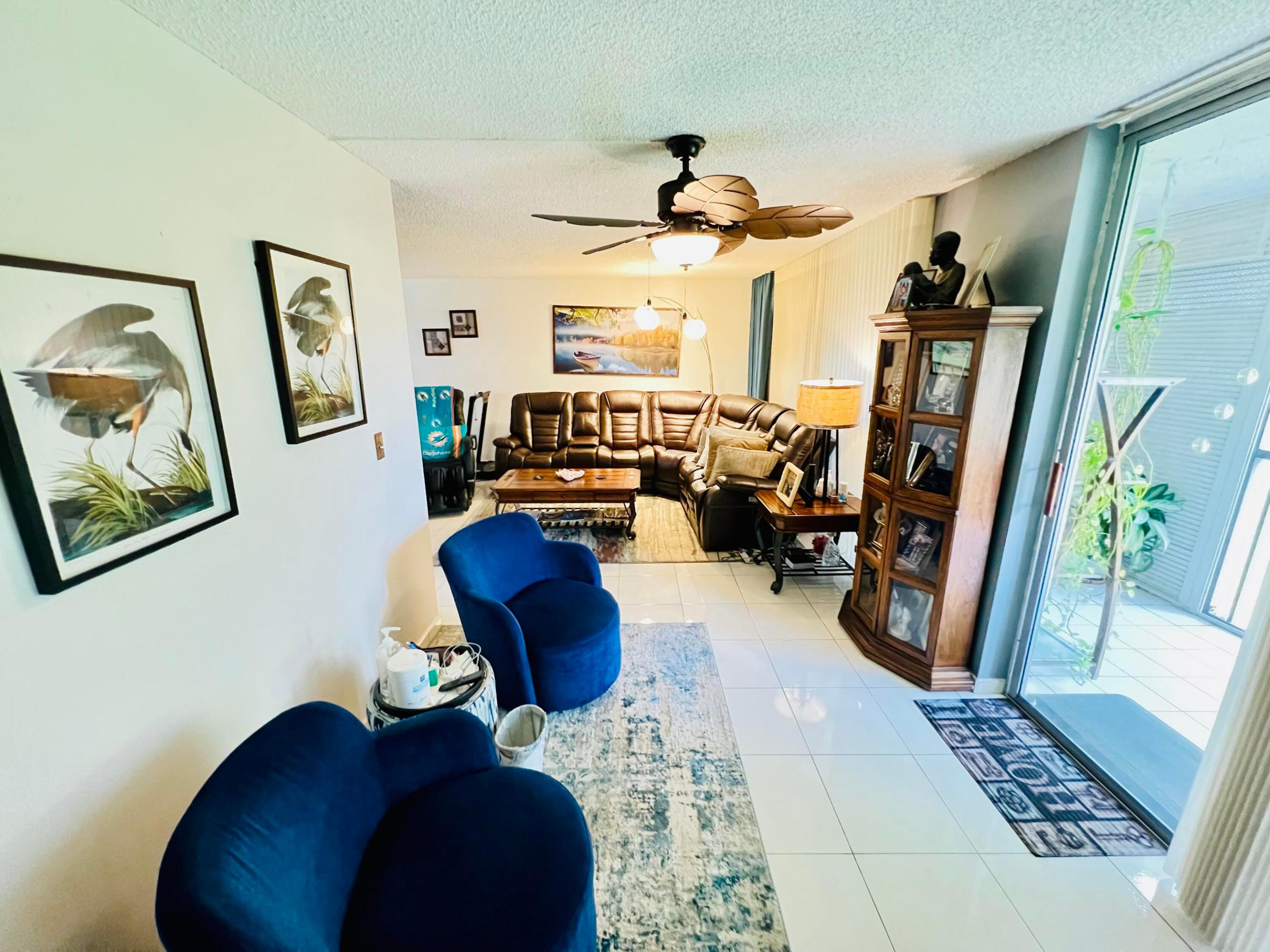 CONDOMINIUM 1 OF ENVIRON II - Residential