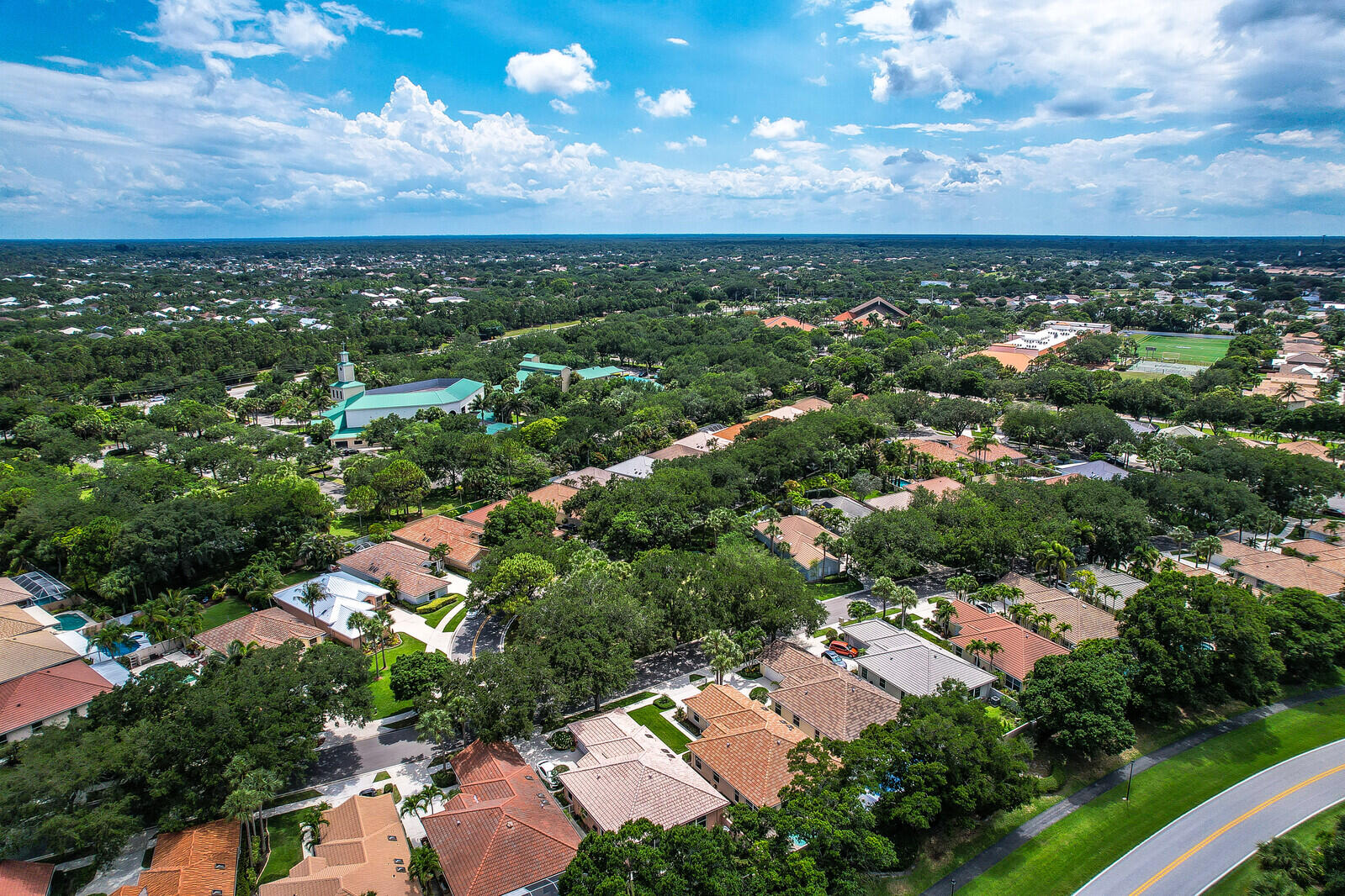 HAMPTONS AT MAPLEWOOD - Residential