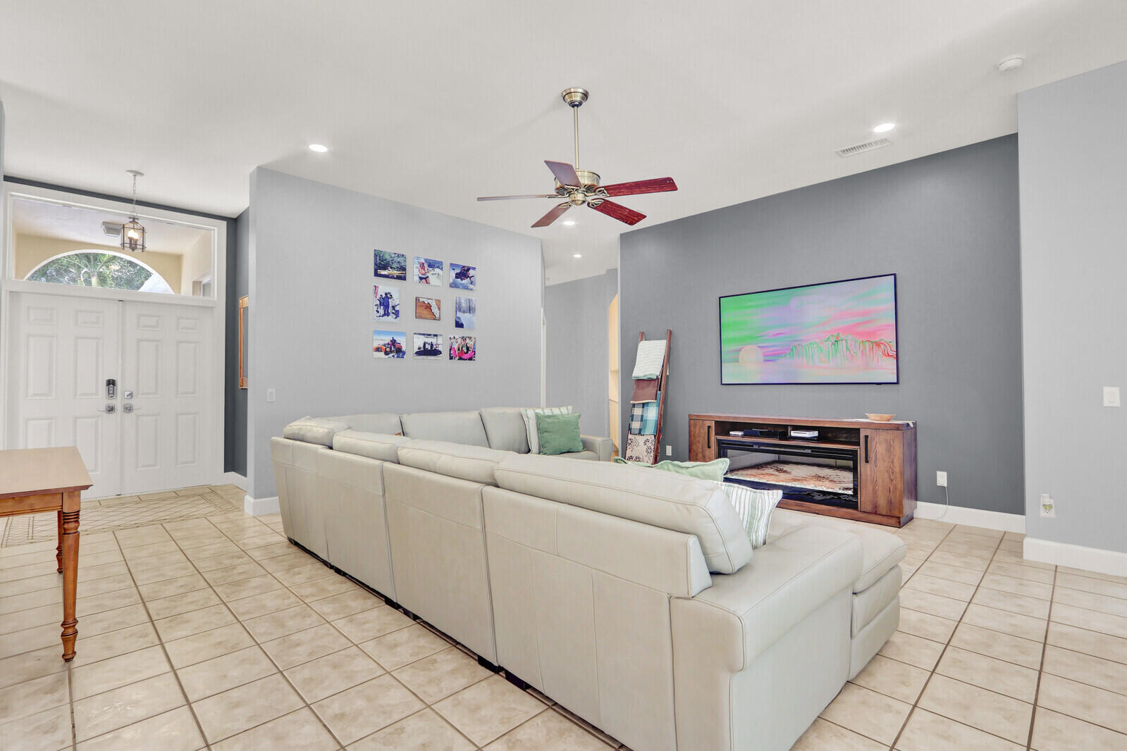 HAMPTONS AT MAPLEWOOD - Residential