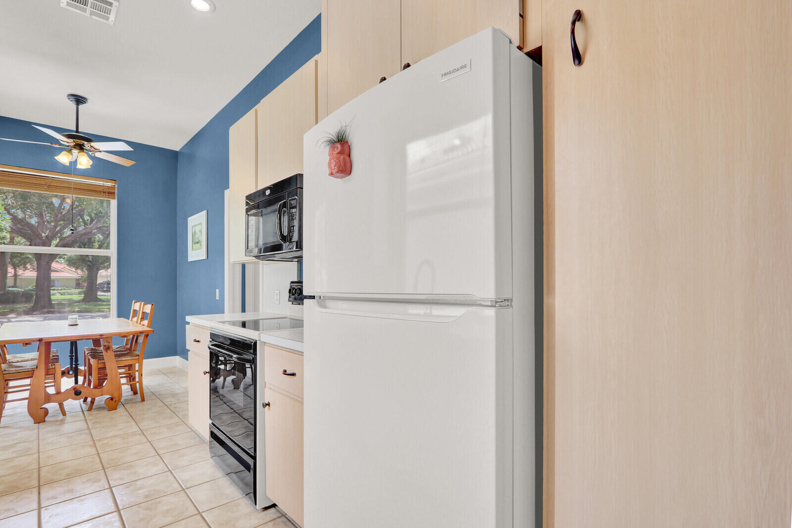 HAMPTONS AT MAPLEWOOD - Residential