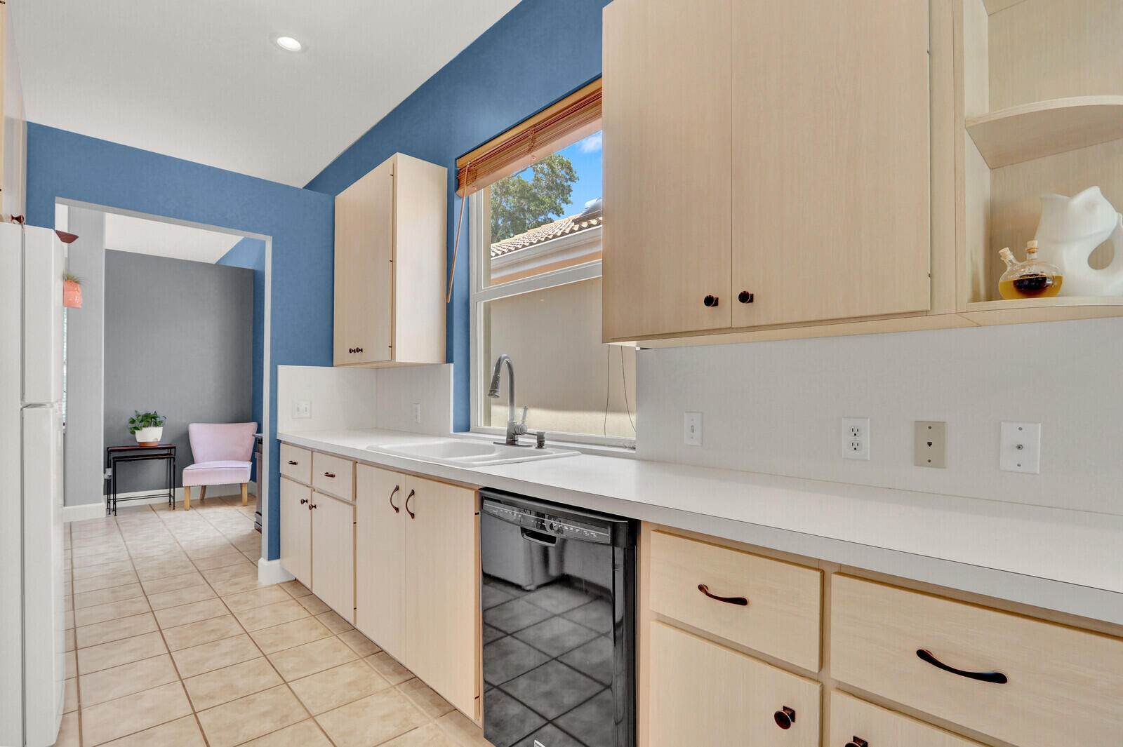 HAMPTONS AT MAPLEWOOD - Residential