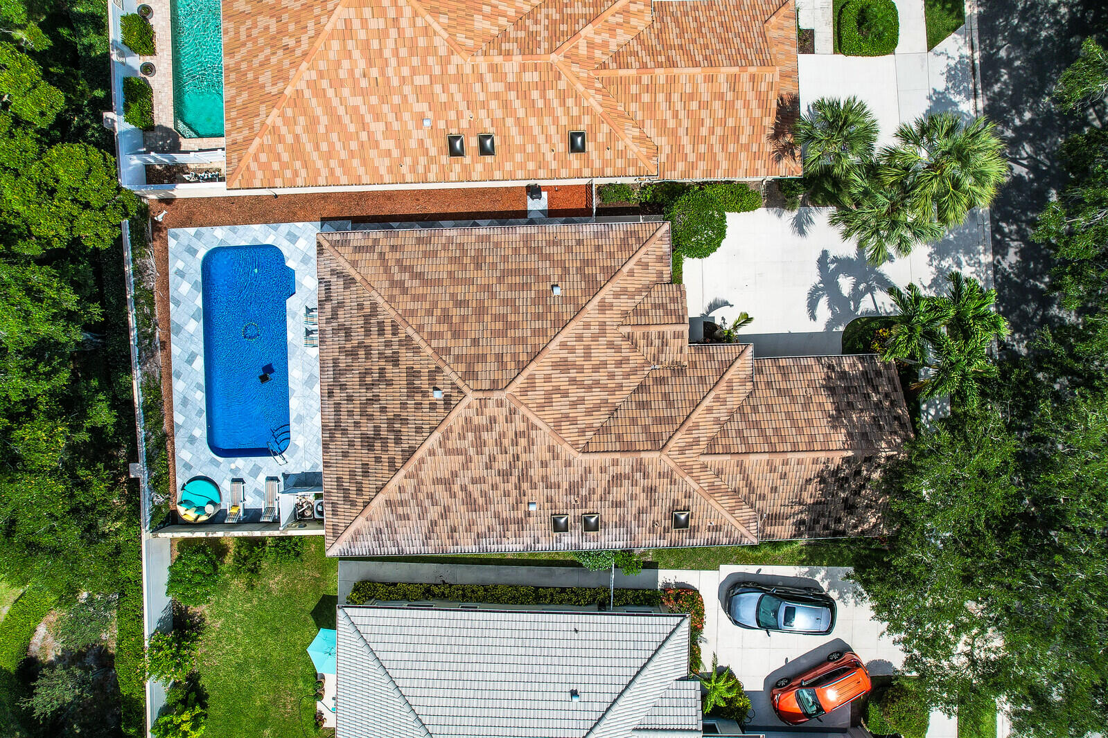 HAMPTONS AT MAPLEWOOD - Residential