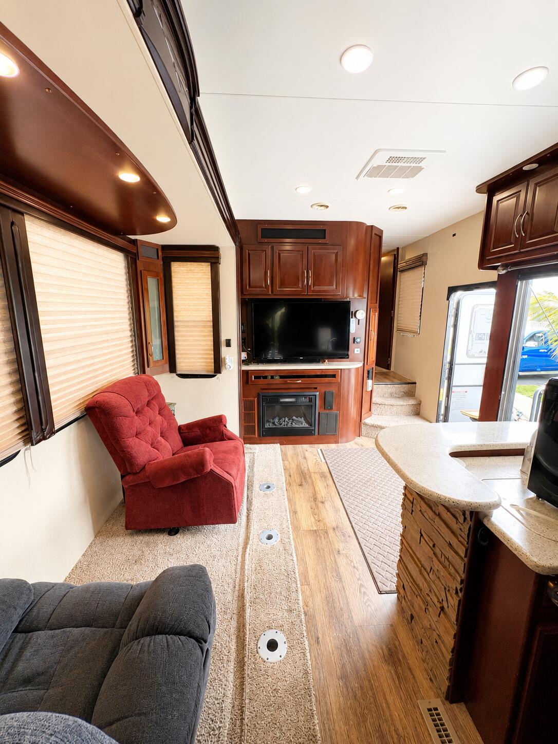 BLUE CYPRESS GOLF & RV RESORT - Residential
