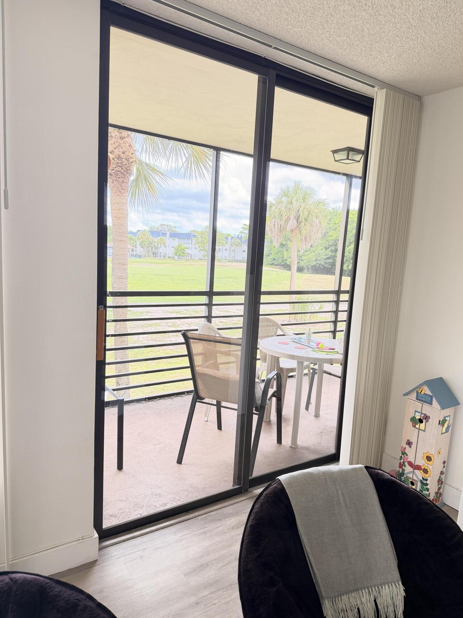 CONCORD VILLAGE CONDOMINIUM V - Residential Lease