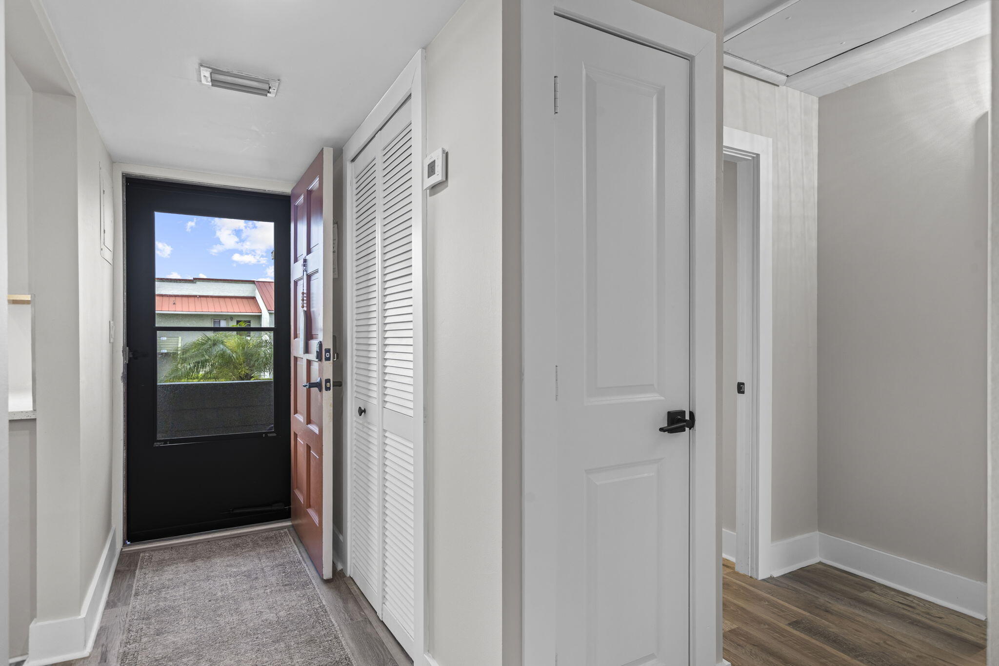 MILES GRANT CONDO - Residential