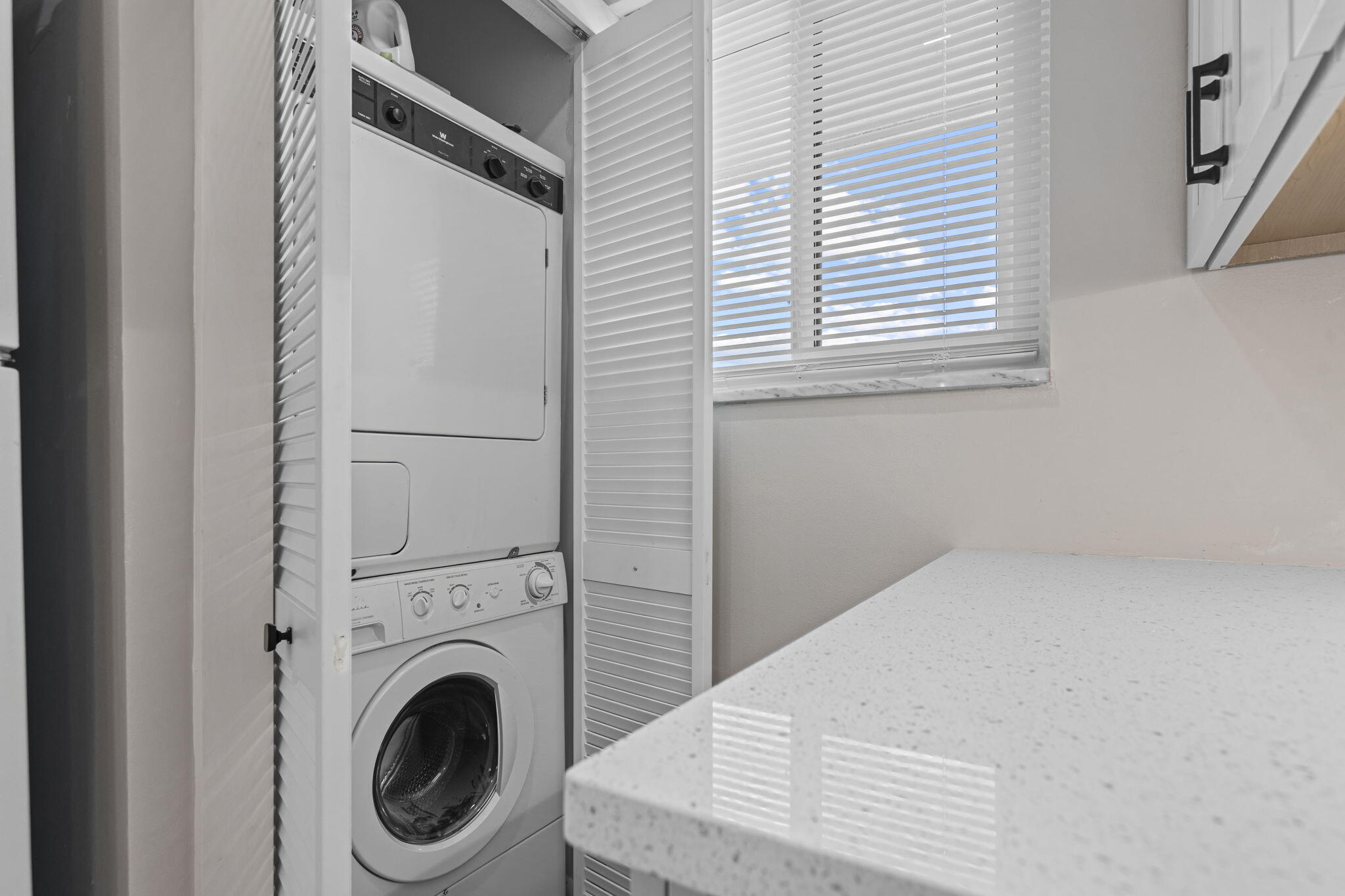 MILES GRANT CONDO - Residential