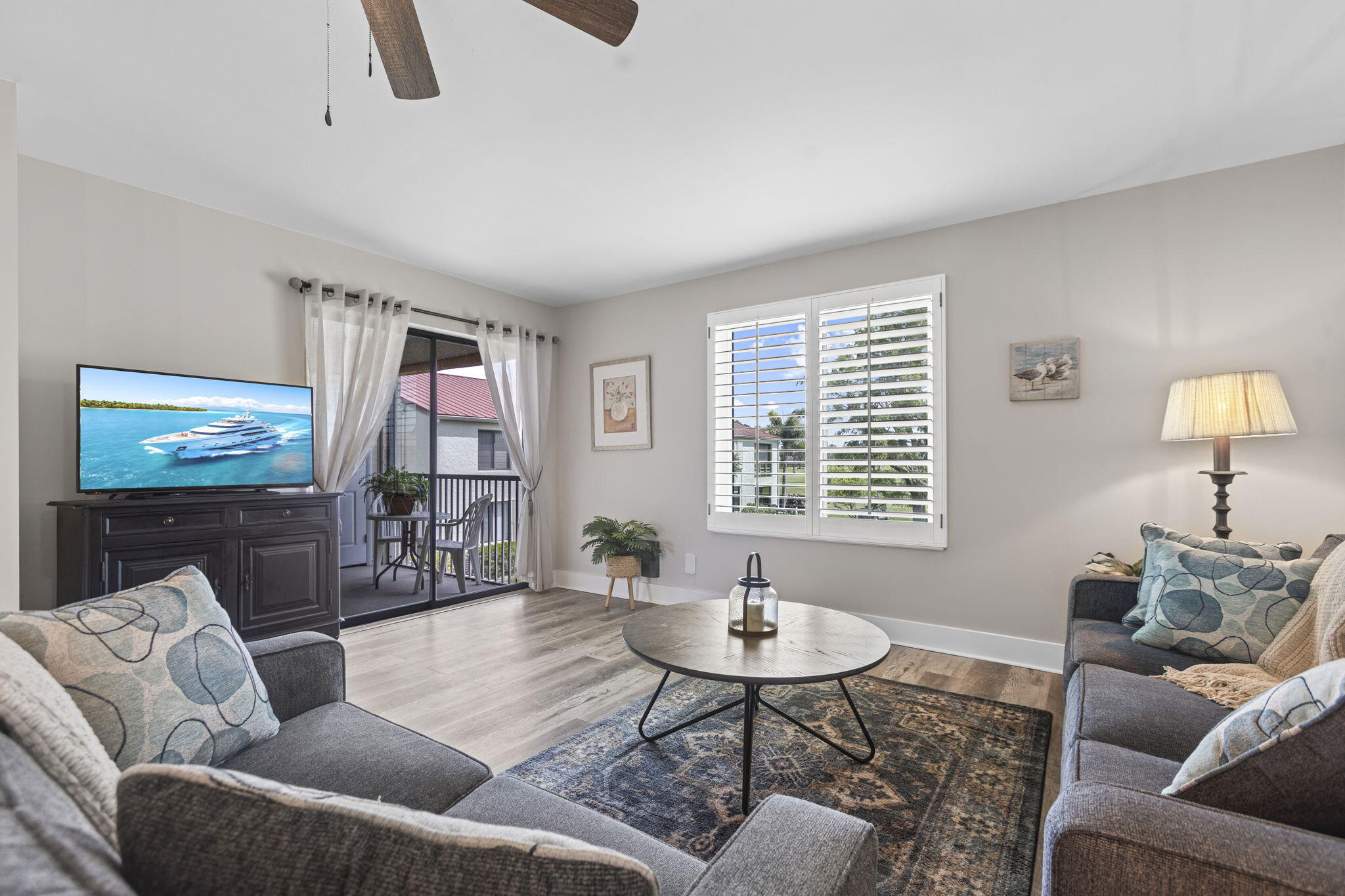 MILES GRANT CONDO - Residential