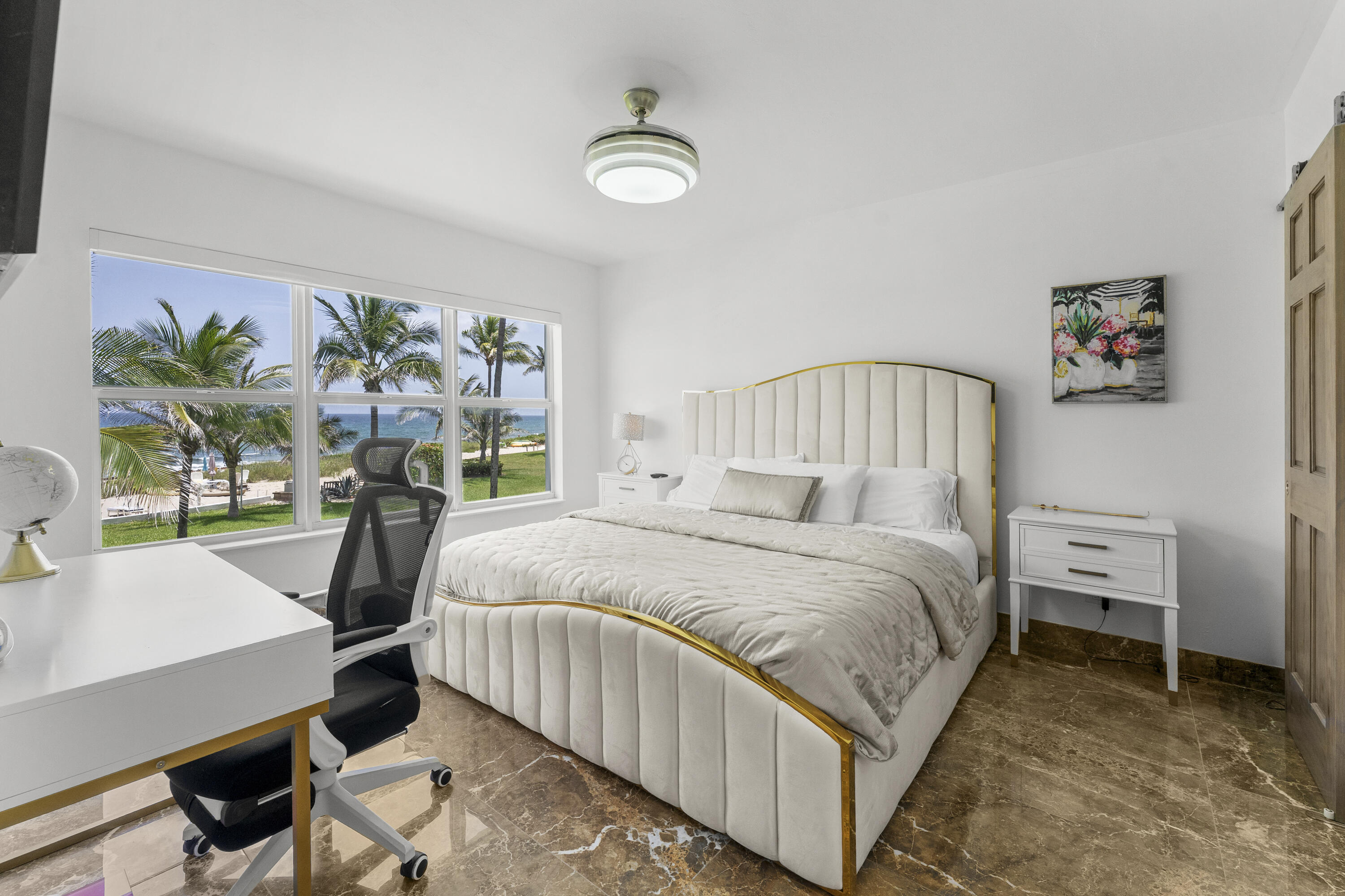 HILLSBORO MILE OCEAN APTS SEC 3 - Residential