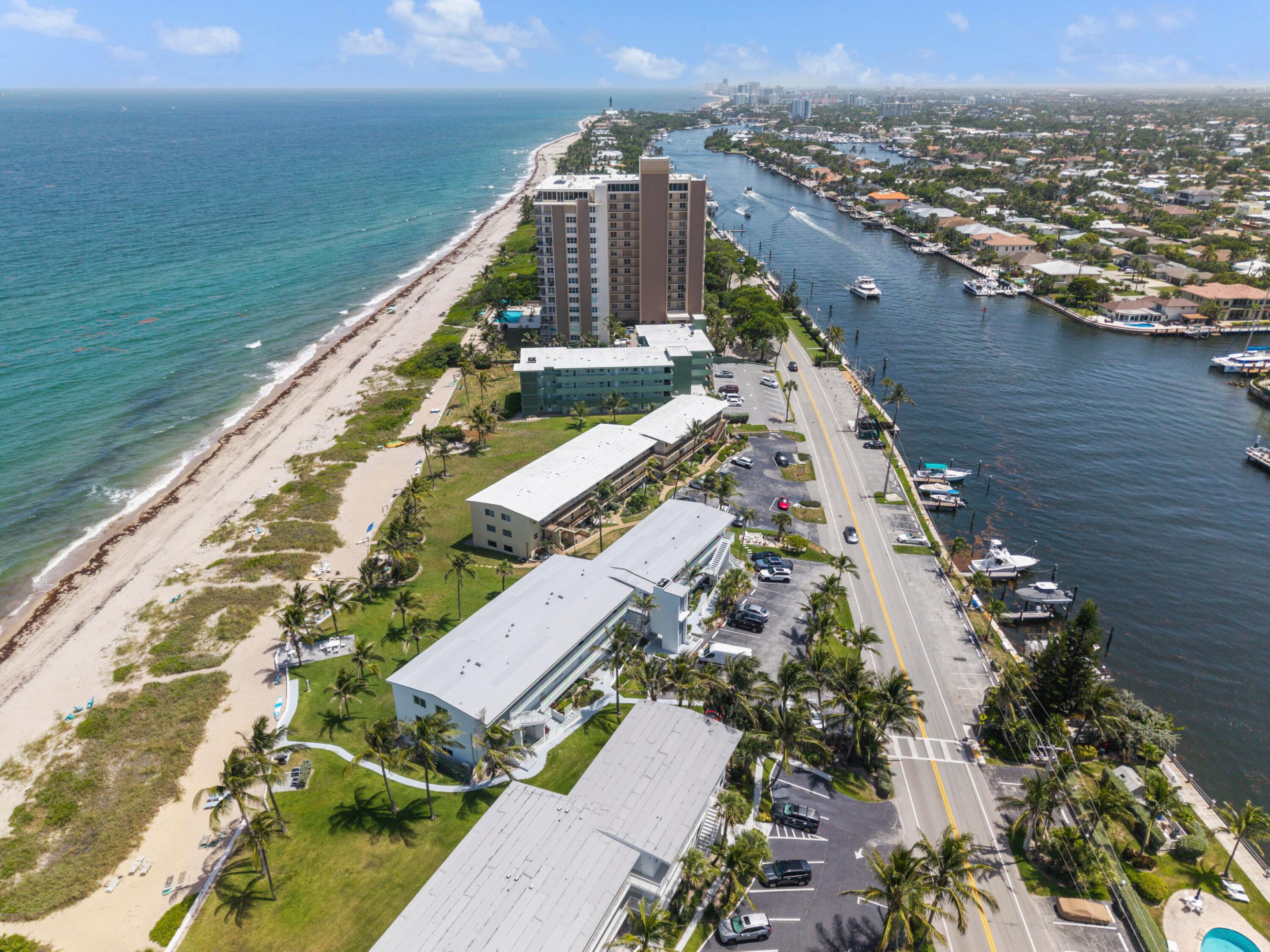 HILLSBORO MILE OCEAN APTS SEC 3 - Residential