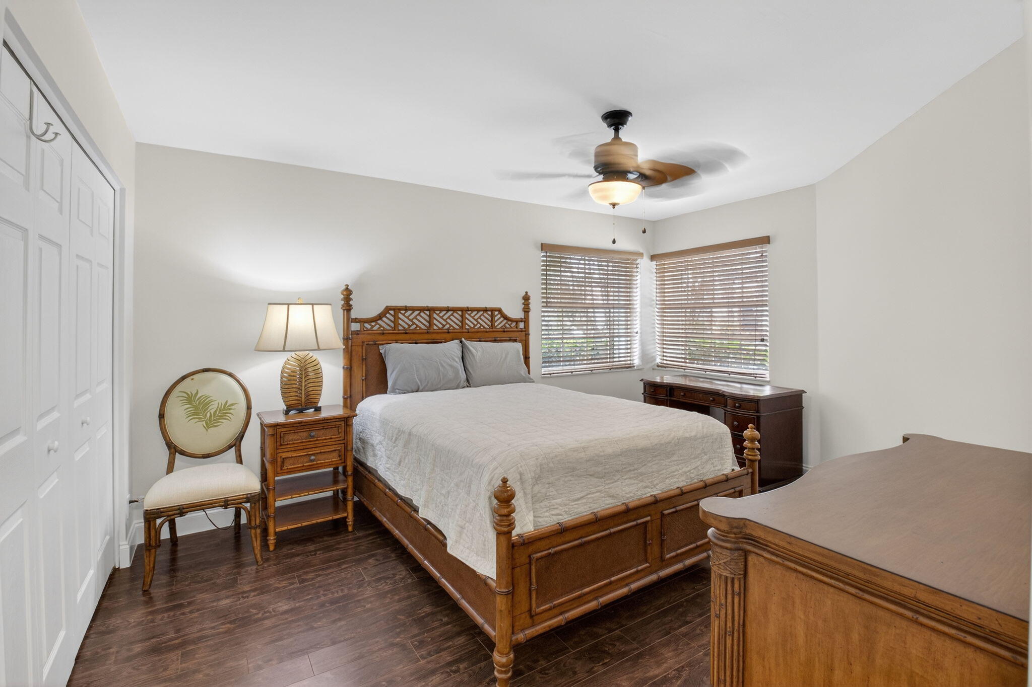 SAWGRASS LAKES HOMES - Residential