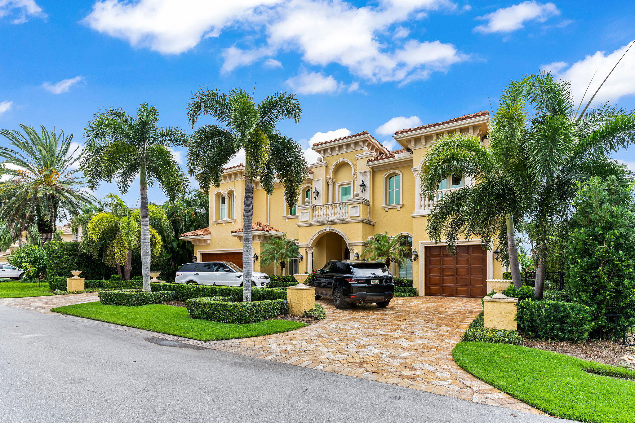 BLUE INLET - Residential