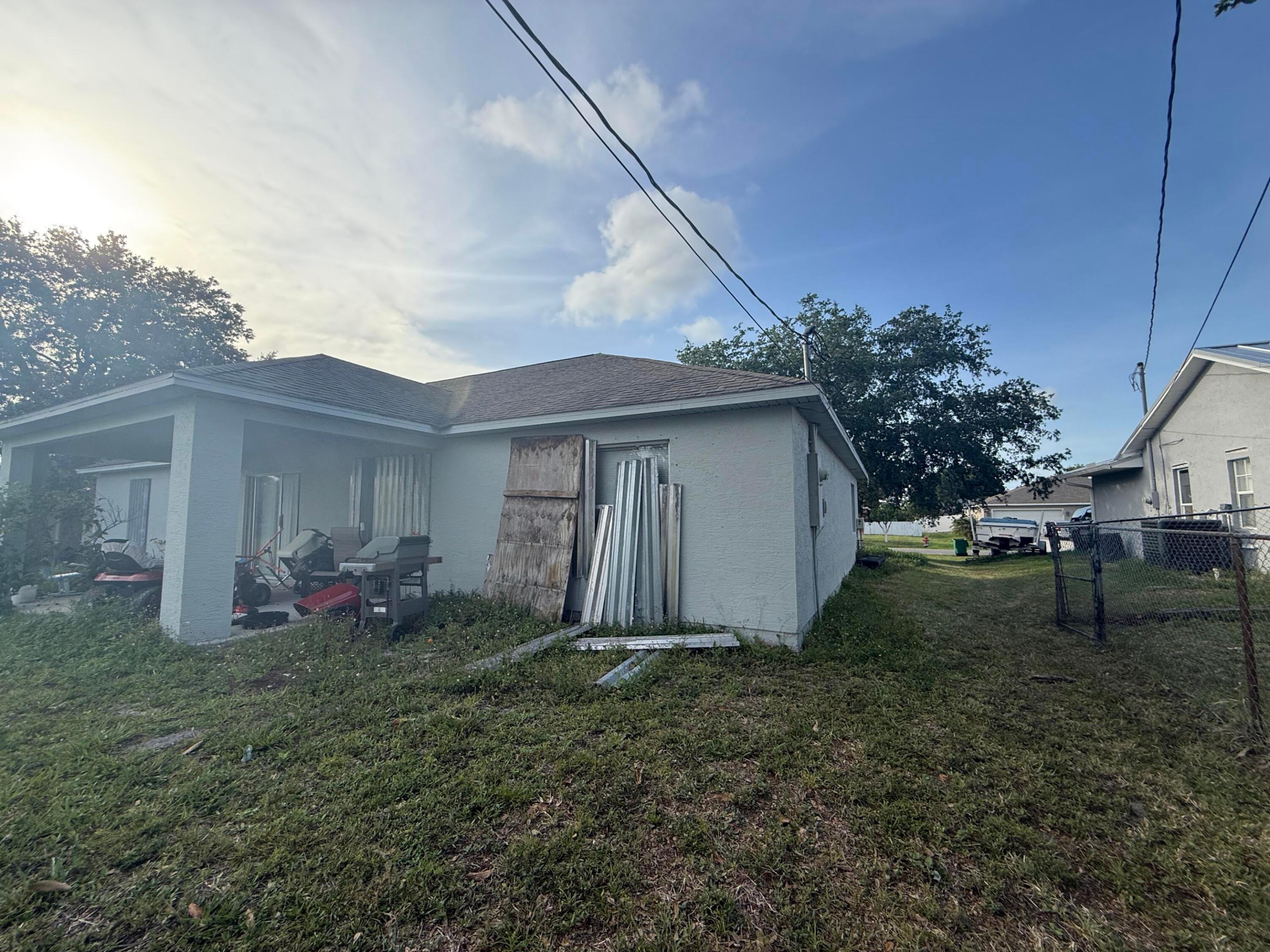 PORT ST LUCIE SECTION 25 - Residential