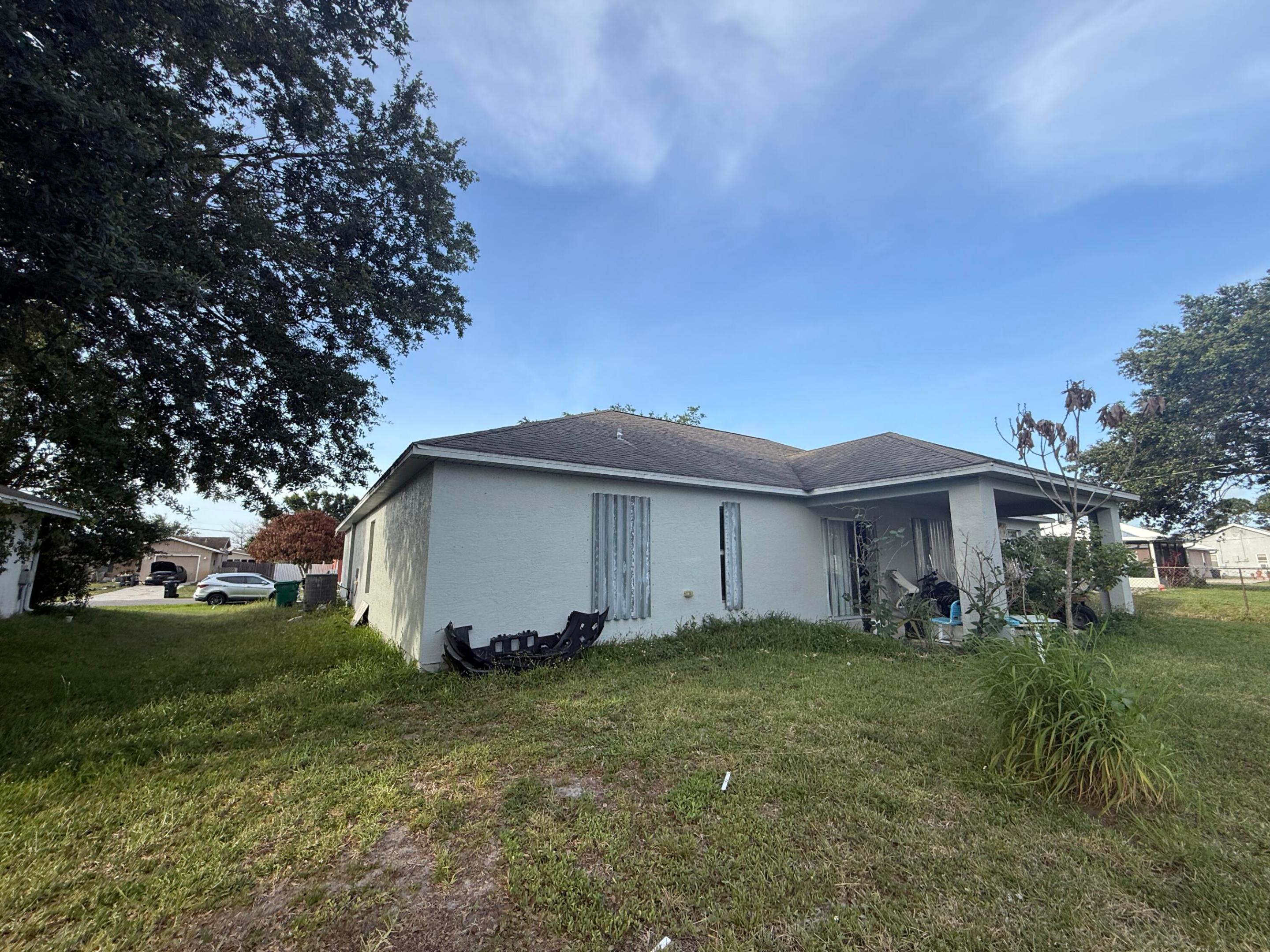 PORT ST LUCIE SECTION 25 - Residential