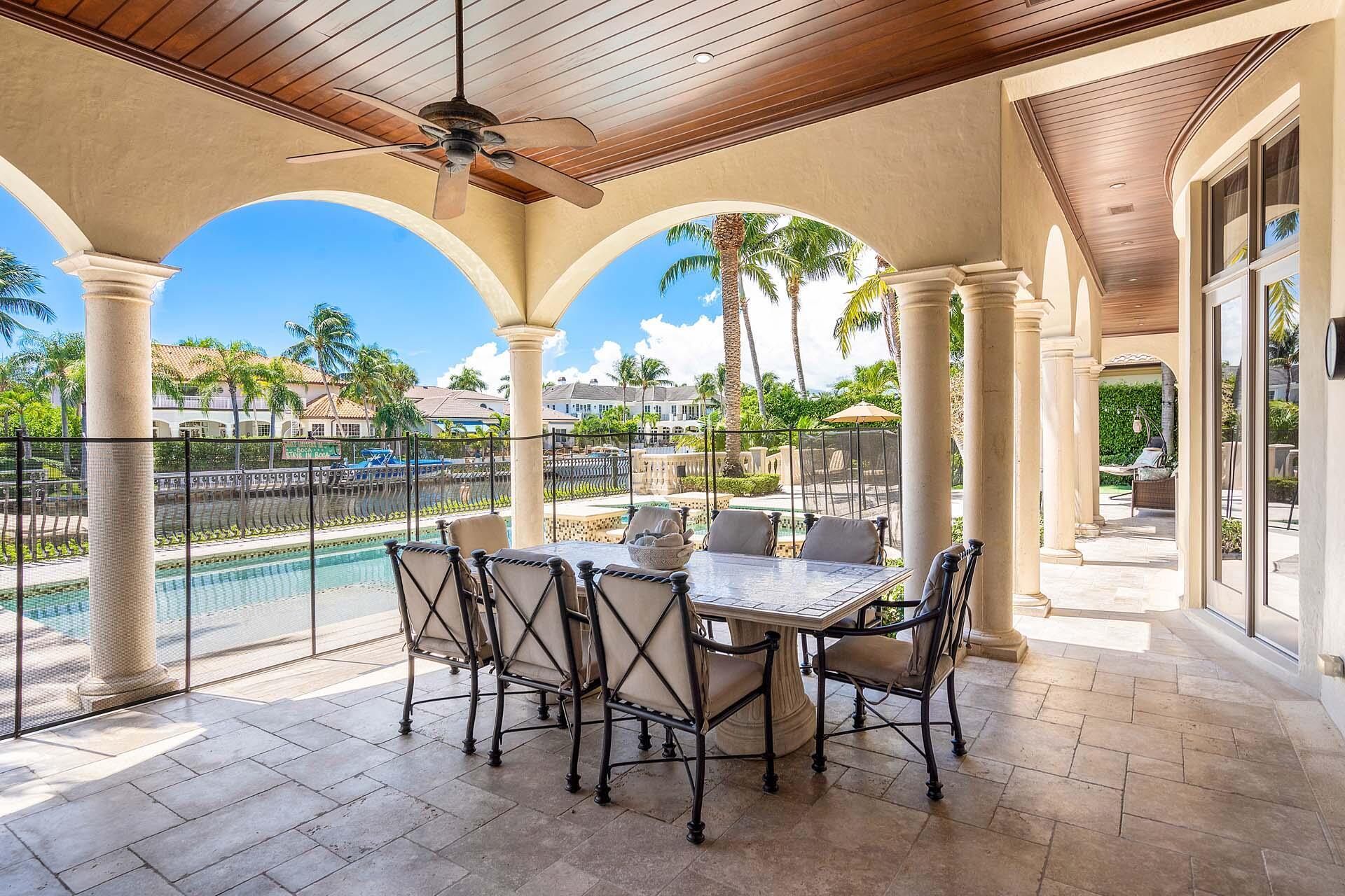 ROYAL PALM YACHT & COUNTRY CLUB - Residential