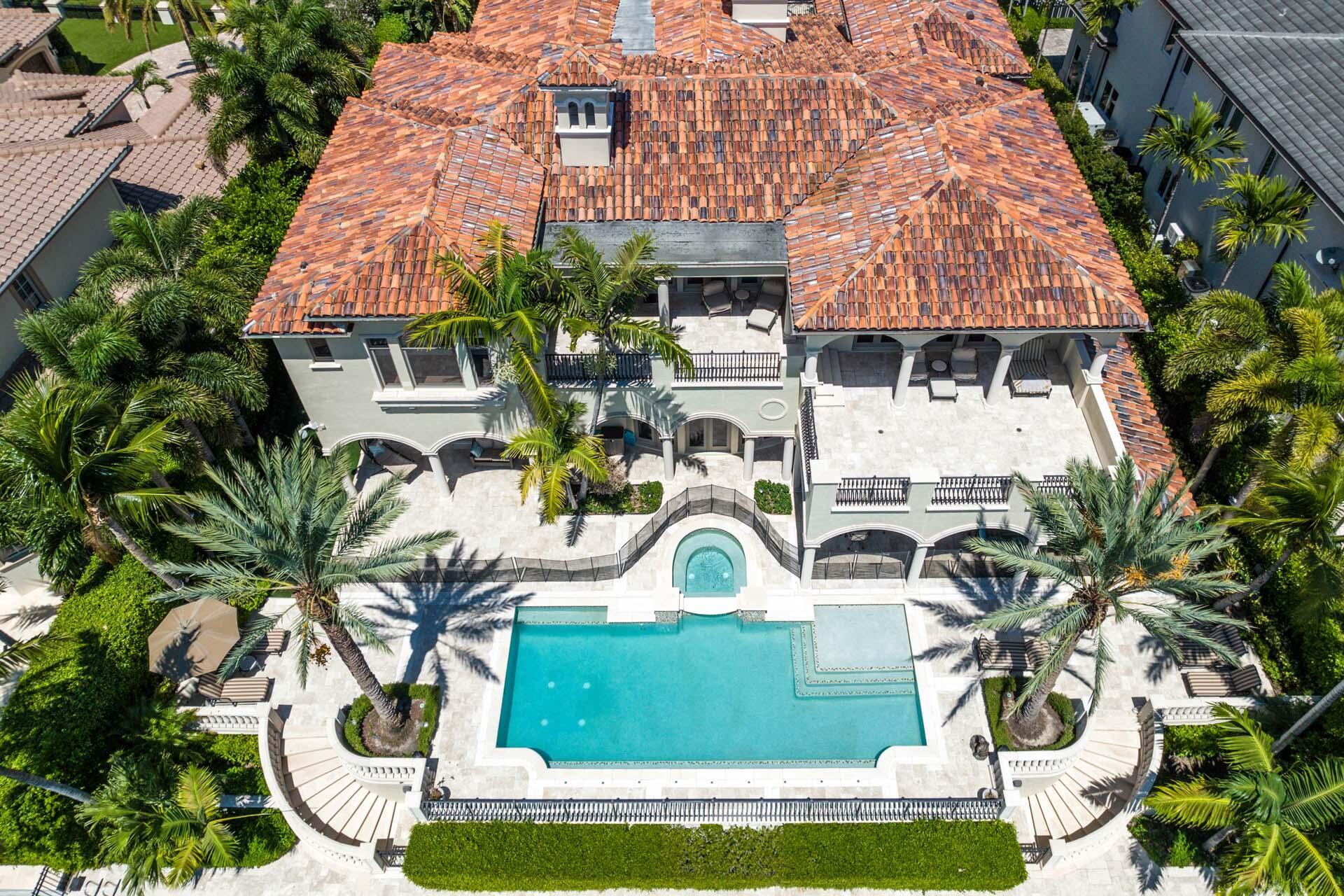 ROYAL PALM YACHT & COUNTRY CLUB - Residential